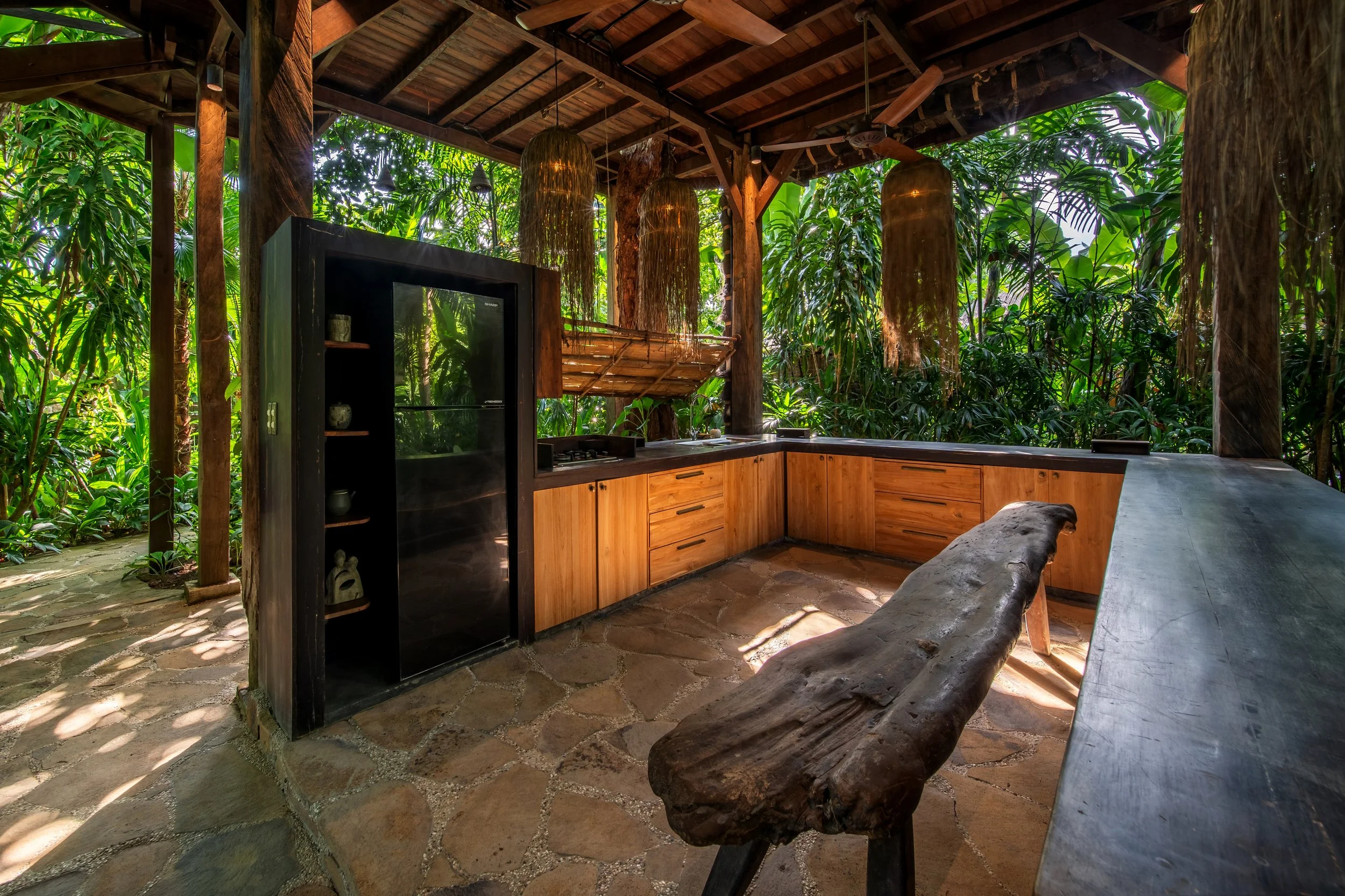22.Treehouse-Kitchen_LivingArea.jpg