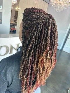 Woman with microlinks hair.jpg