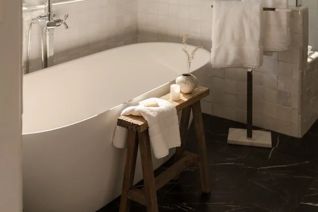 Freestanding soaker tub, Bella Villa Clementina, Sonoma