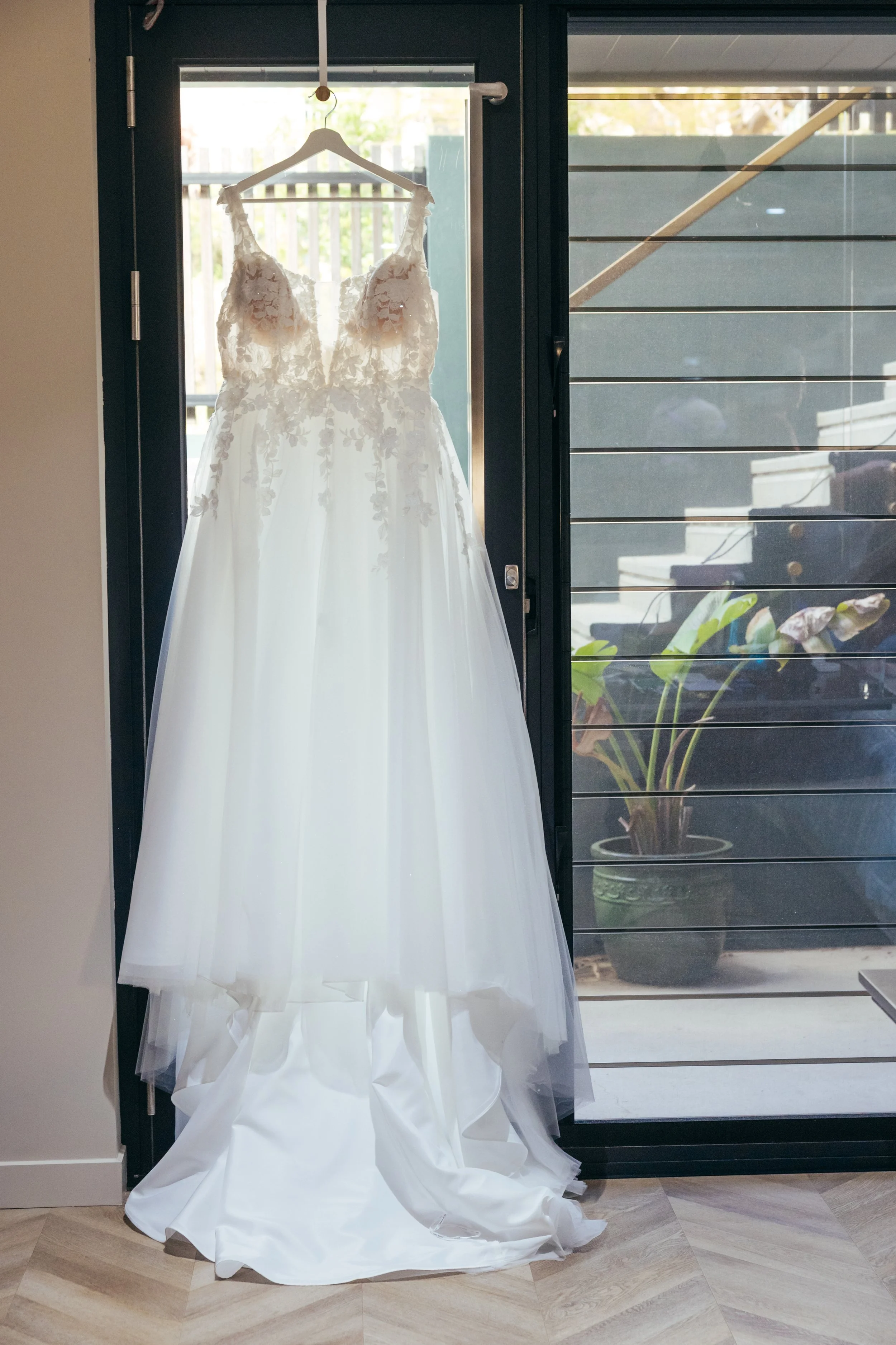 Zac  Issie Wedding Day Collection-29.jpg