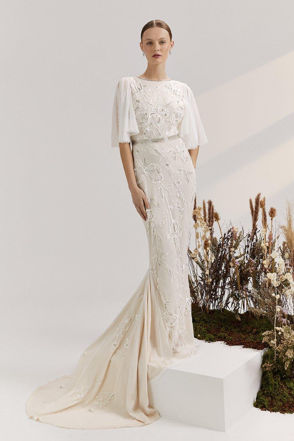 ivory-rsn-volume-sleeve-dress.jpeg