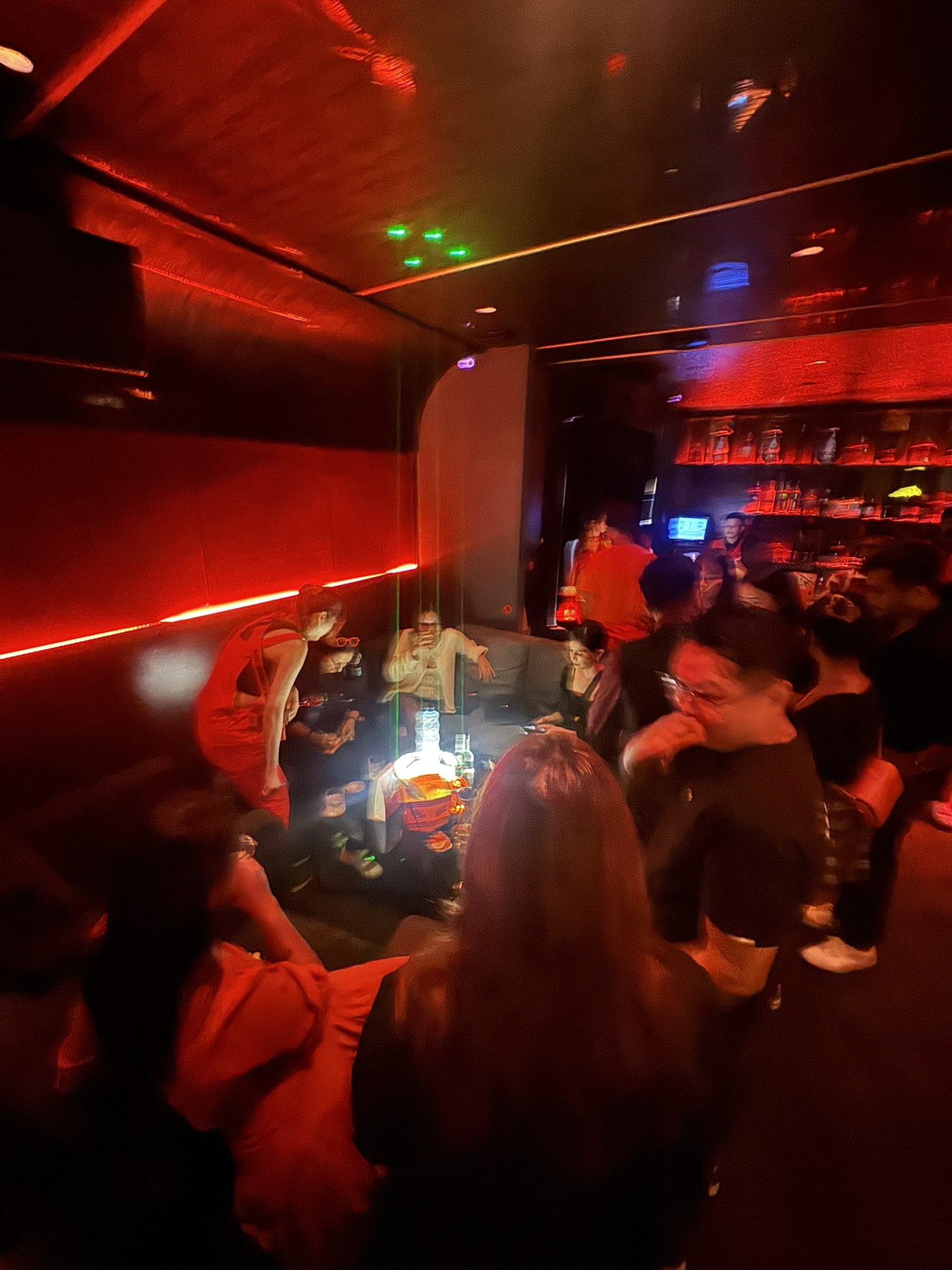 Monkey Shoulder Outlet 2.JPEG