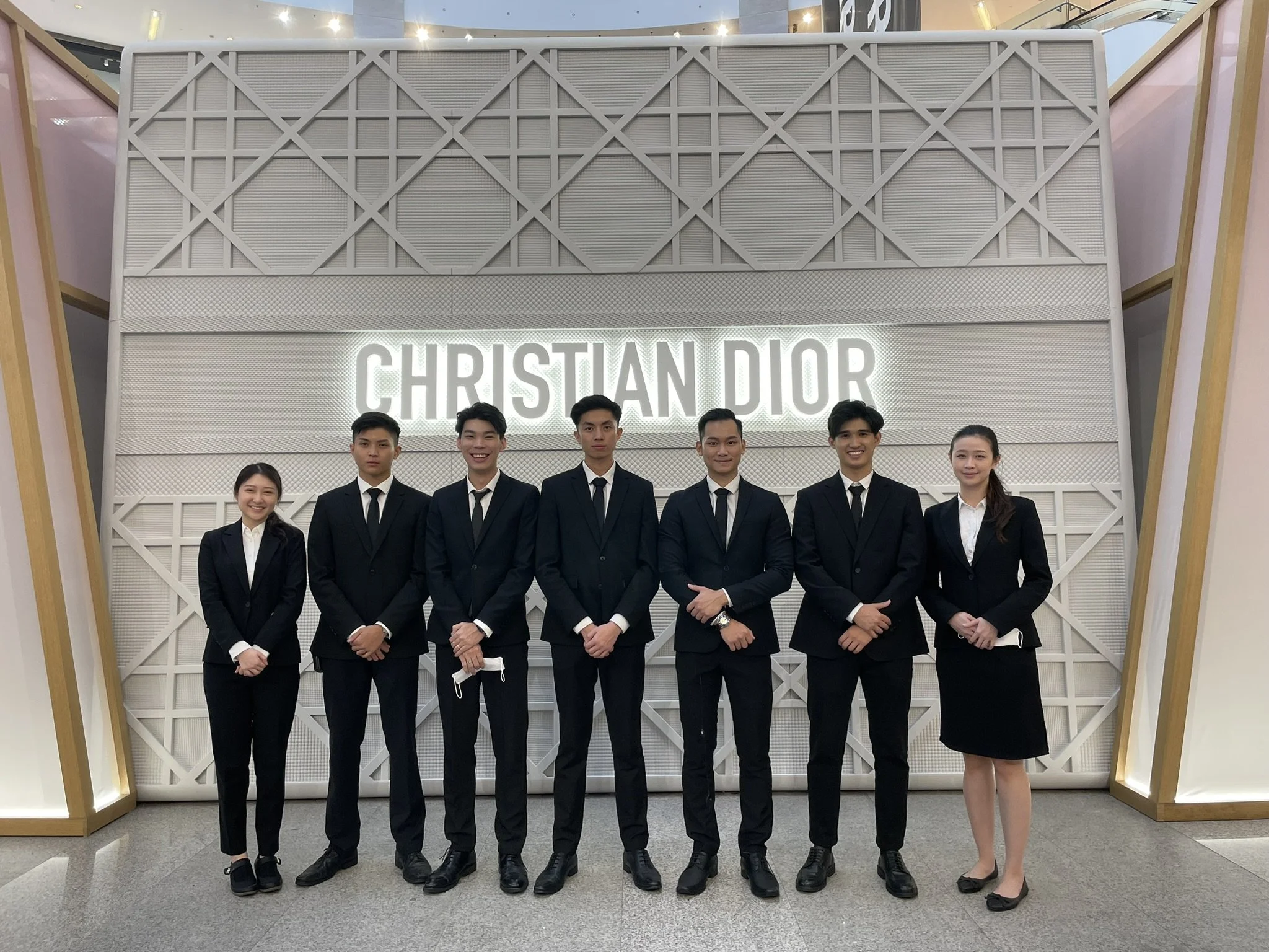 Dior 2.JPEG