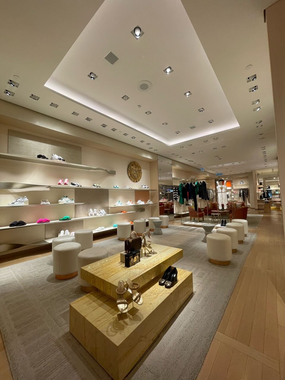 Louis Vuitton 2.jpeg