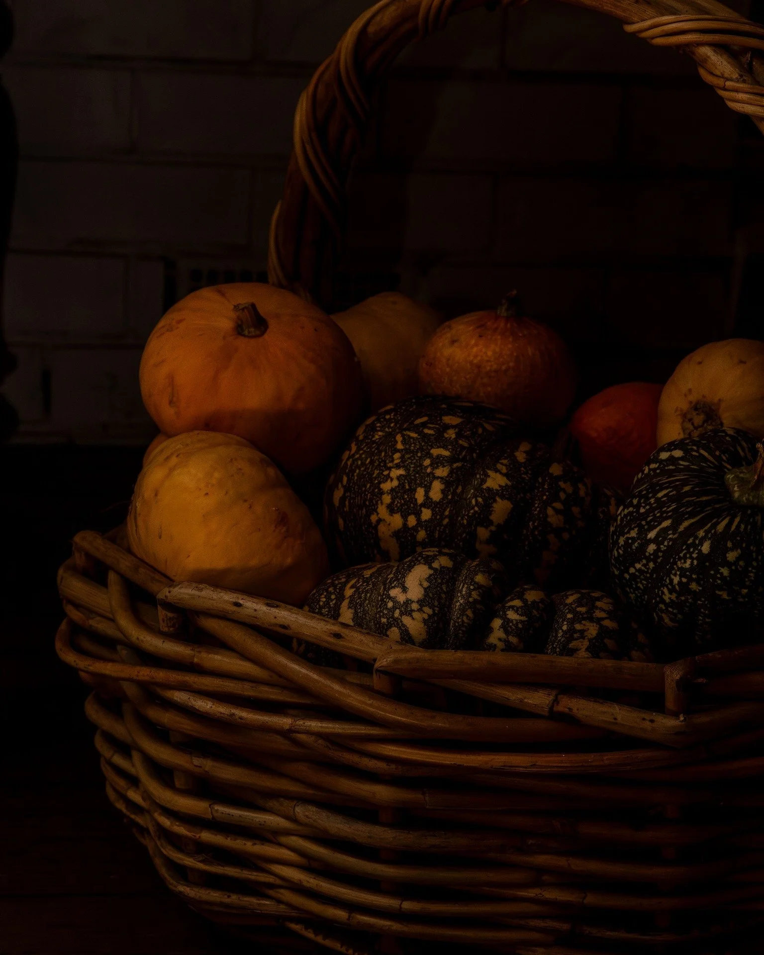 So many pumpkins, if anyone would like one, please let me know...

#pumpkins #5acrefarm