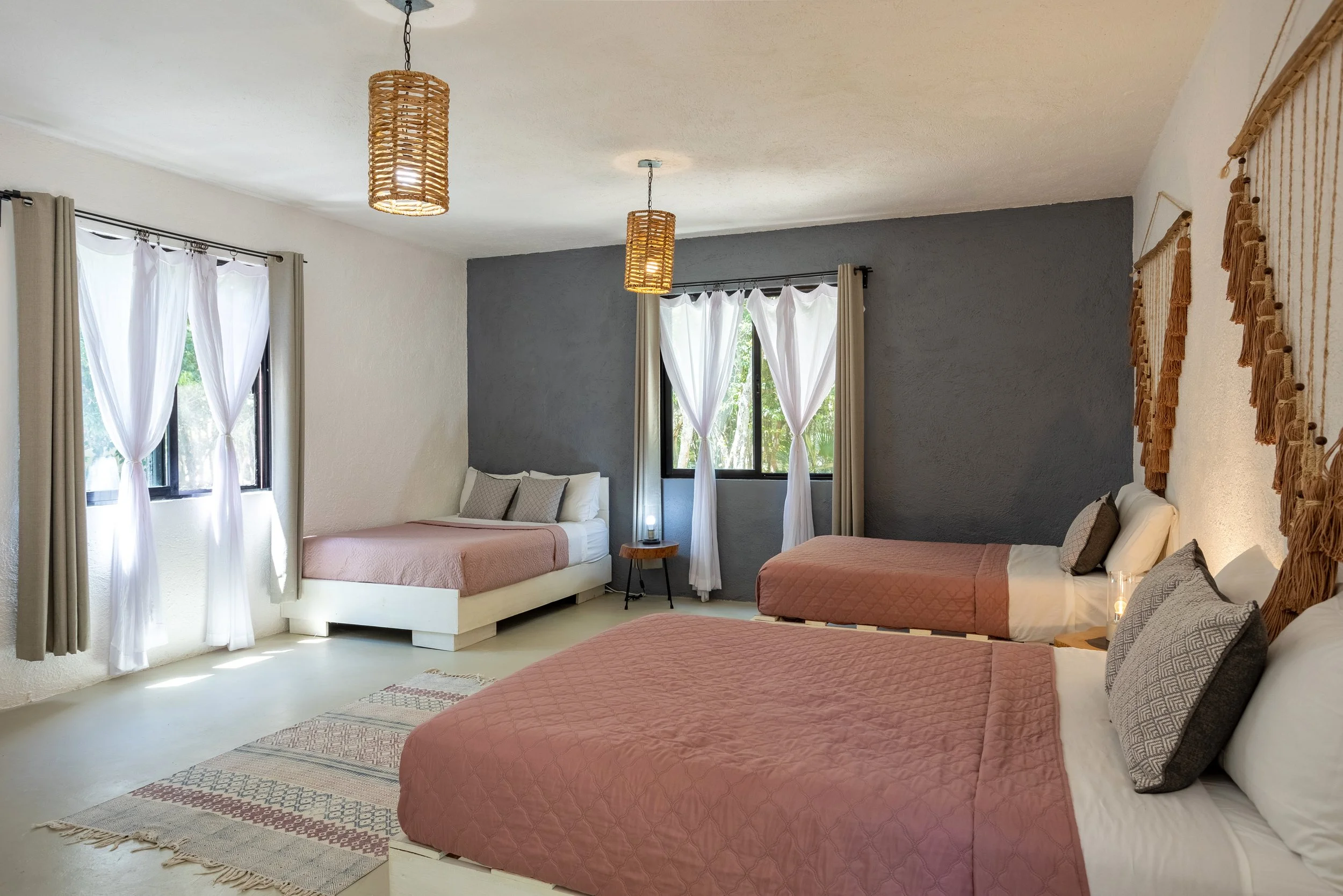 Triple Room 4.jpg