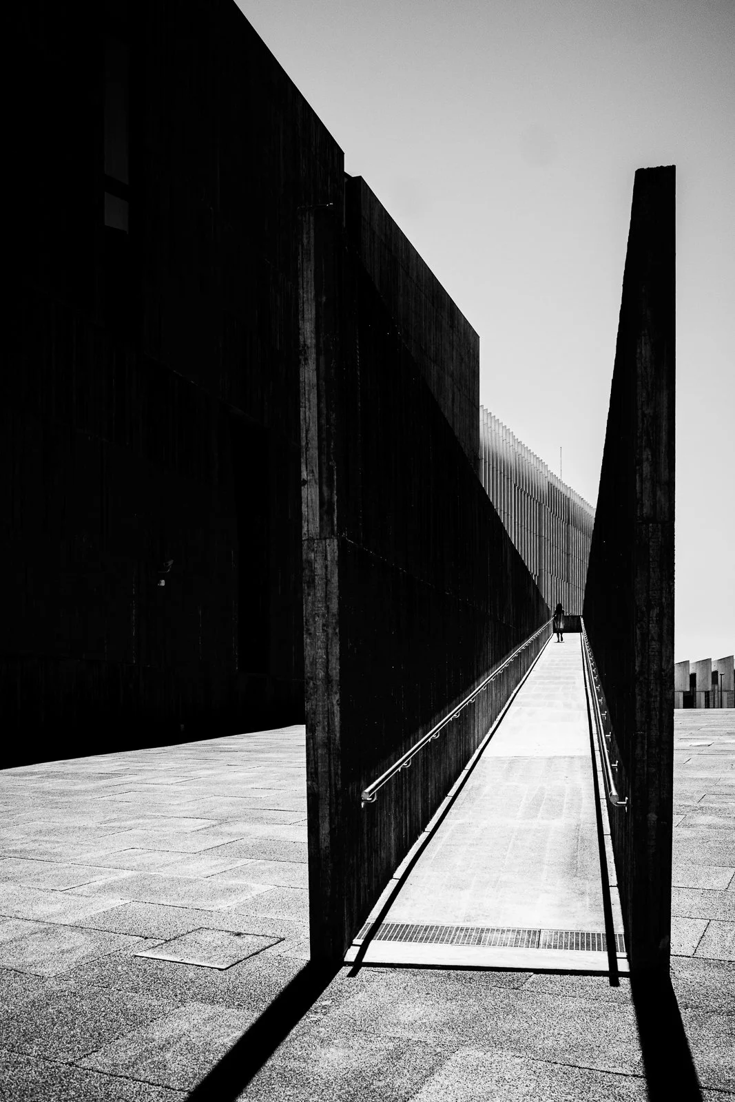 07-28-1989 bw lisbon WEB-10.jpg