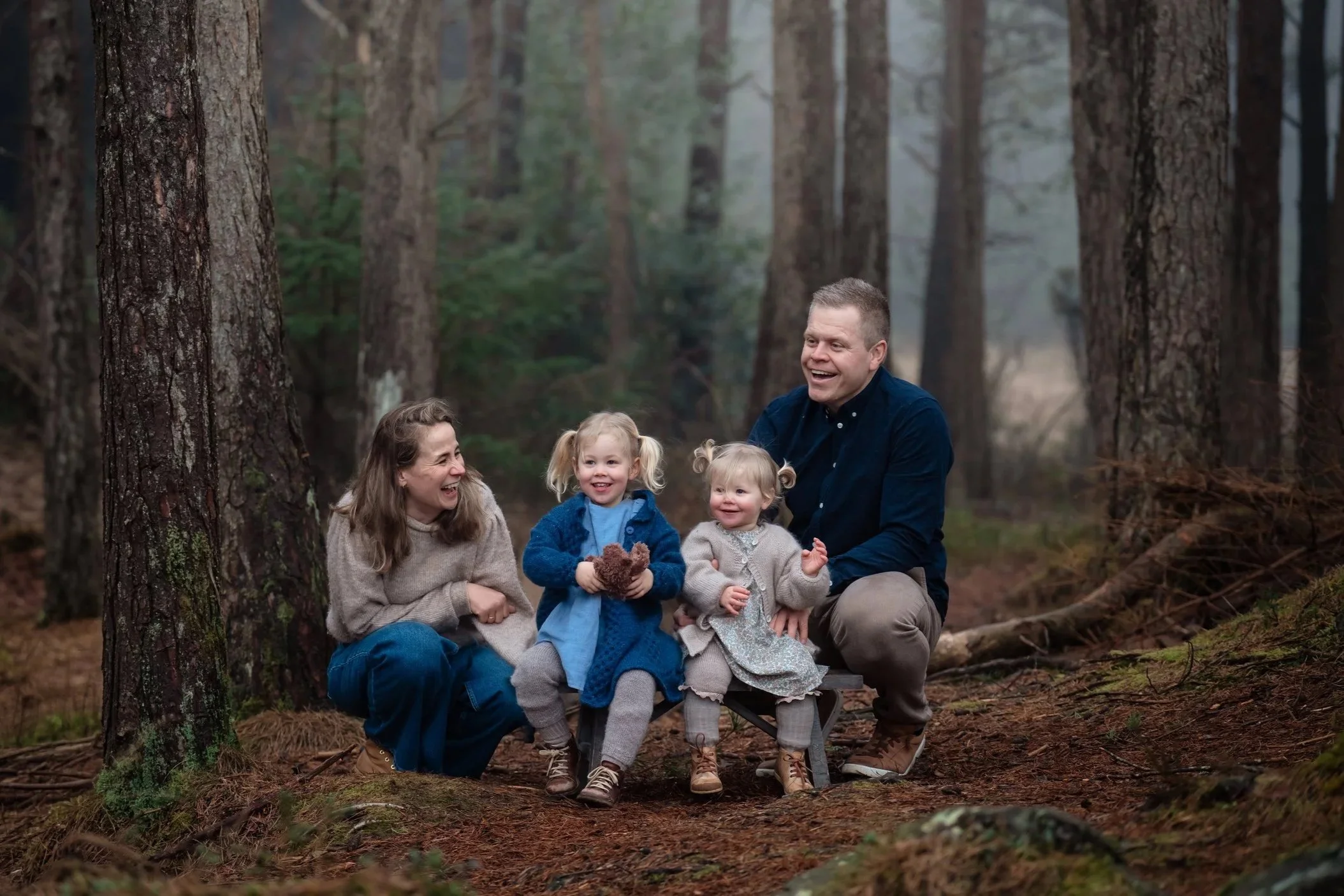 26_03_07_Jenny+%26+Josefine+m+fam_102-Edit.jpg