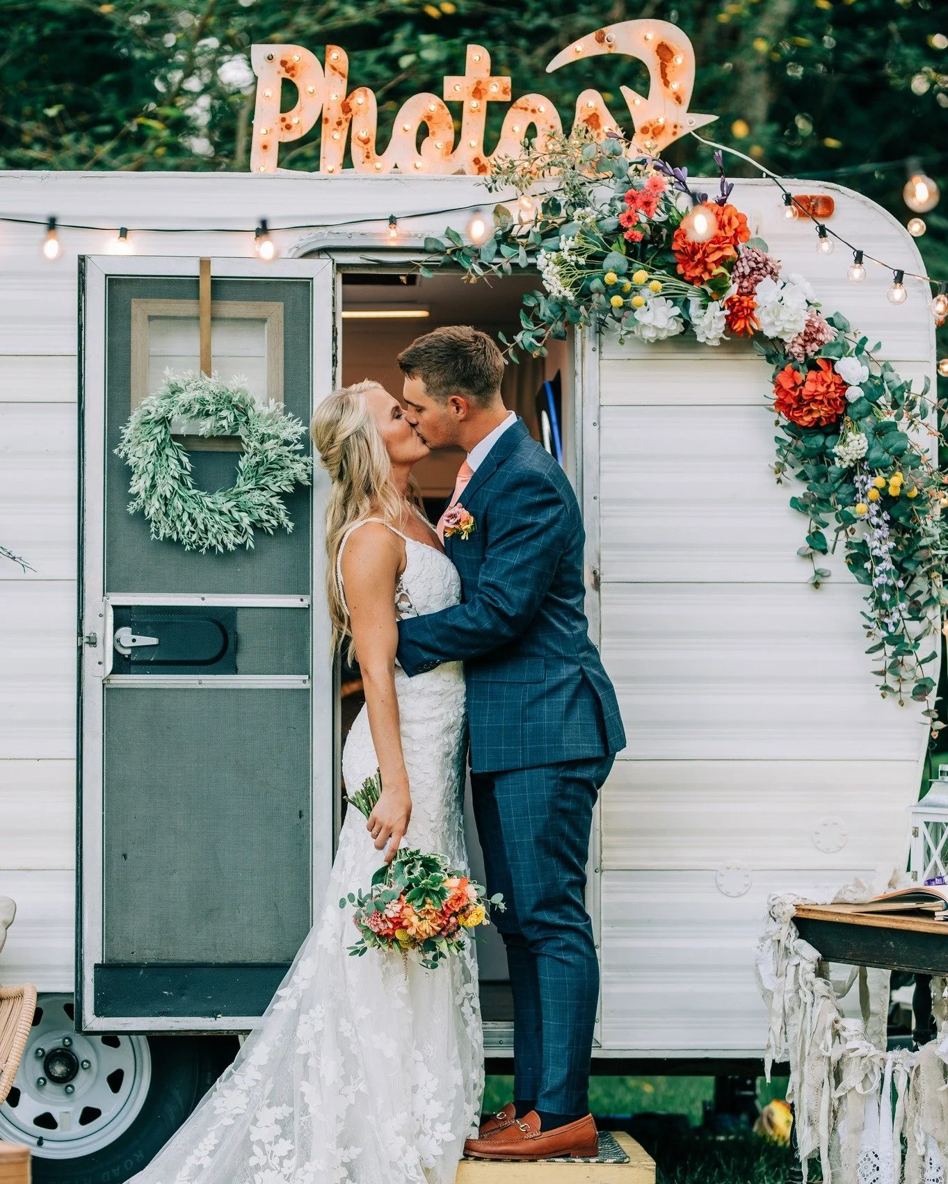 vintage mobile photo booth for rent in north georgia