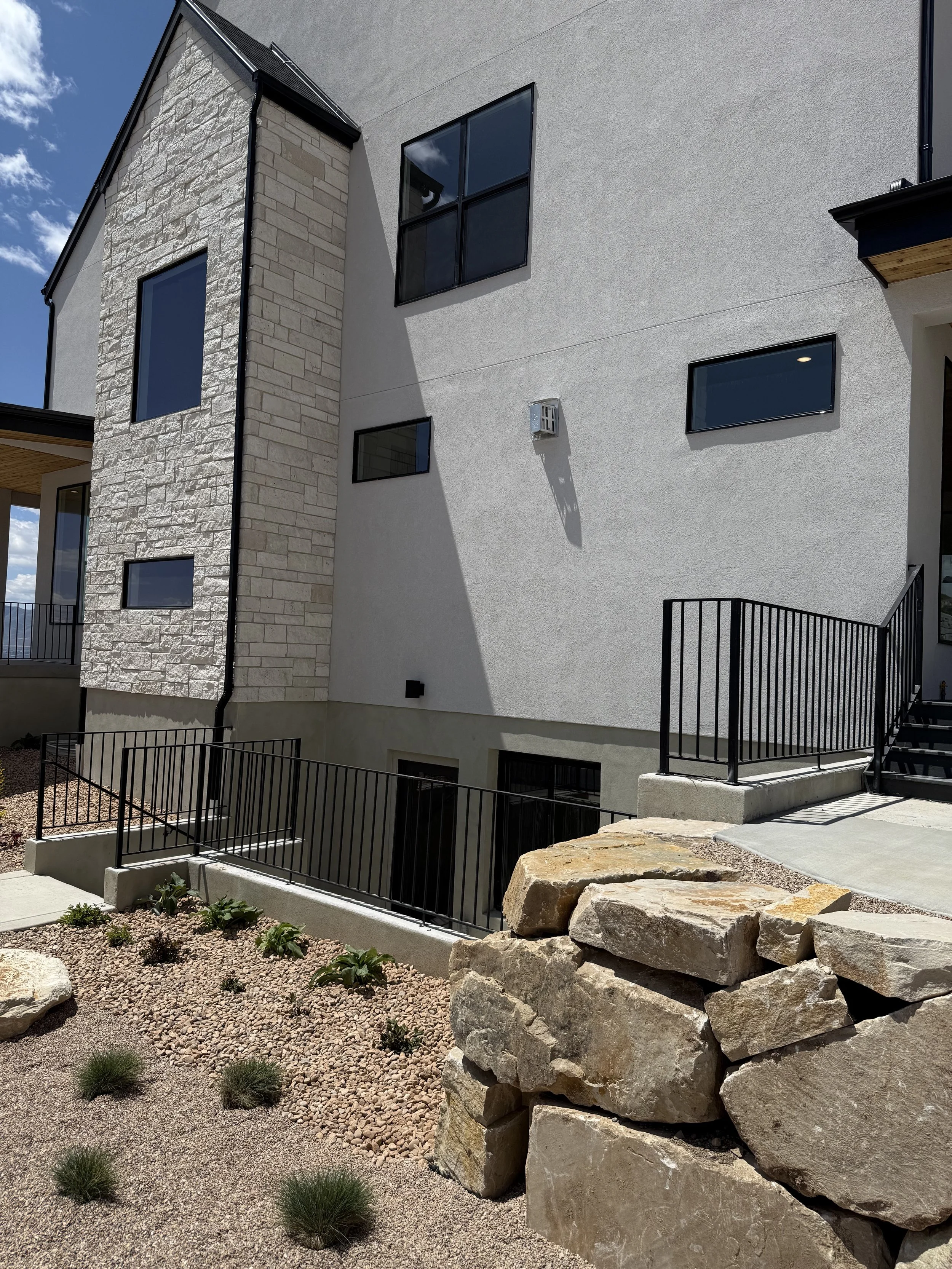 Exterior railing refrence.jpg