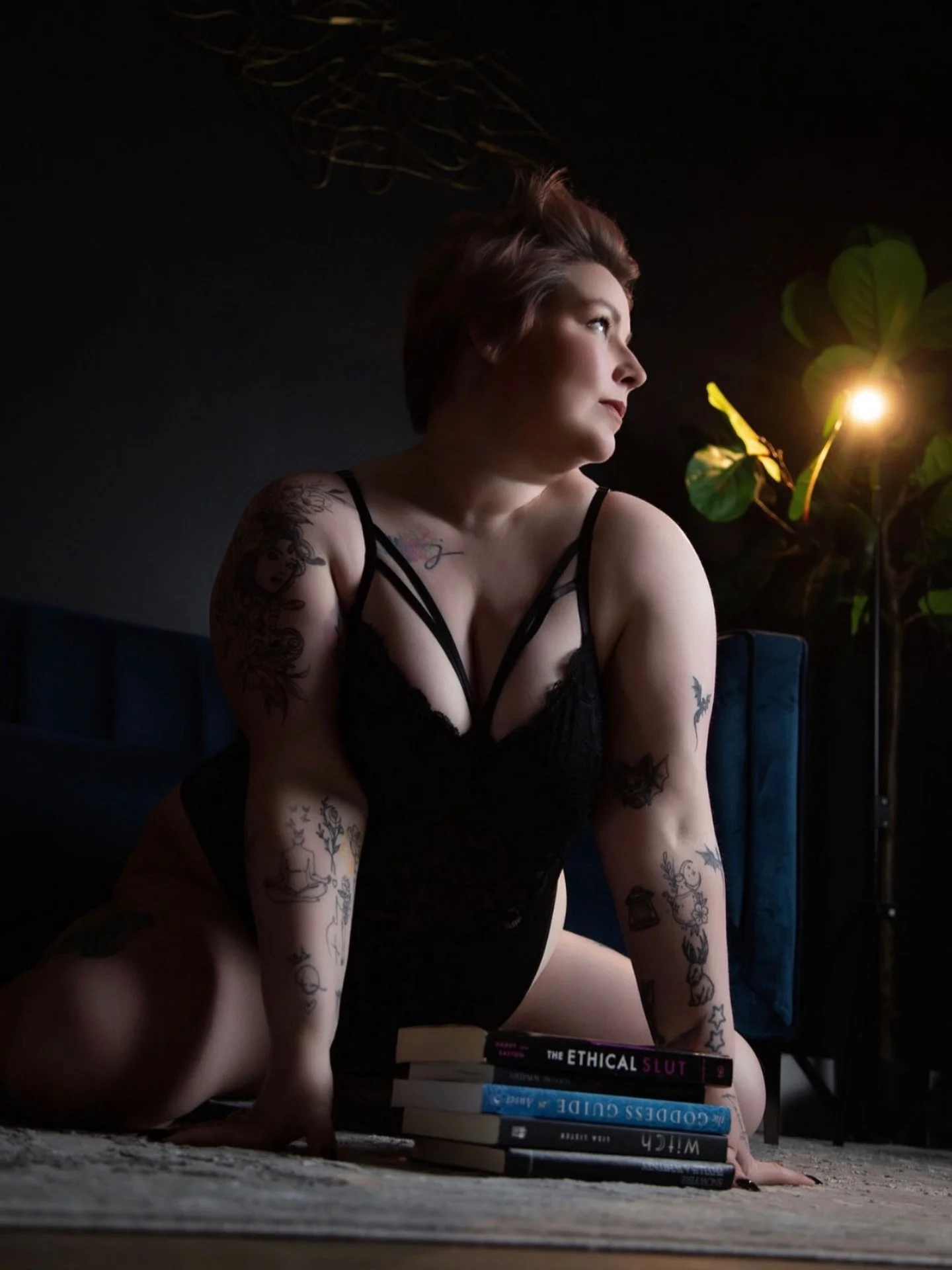 Booktok babe! And her &ldquo;ethical slut&rdquo; book 👏🏻 

Absolute slayyyy Queen 🖤