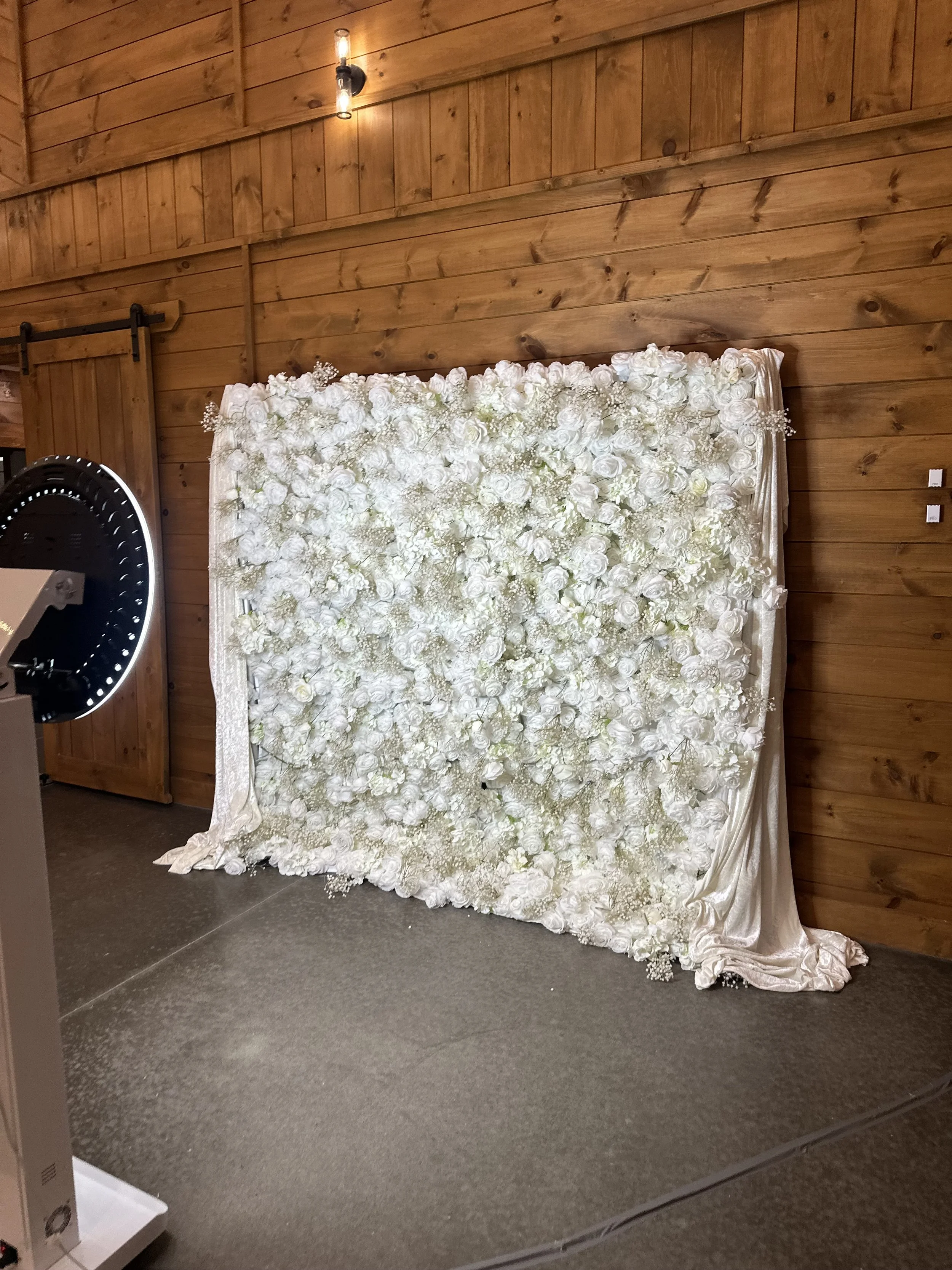 Elegant White Rose & Baby Breath Flower Wall