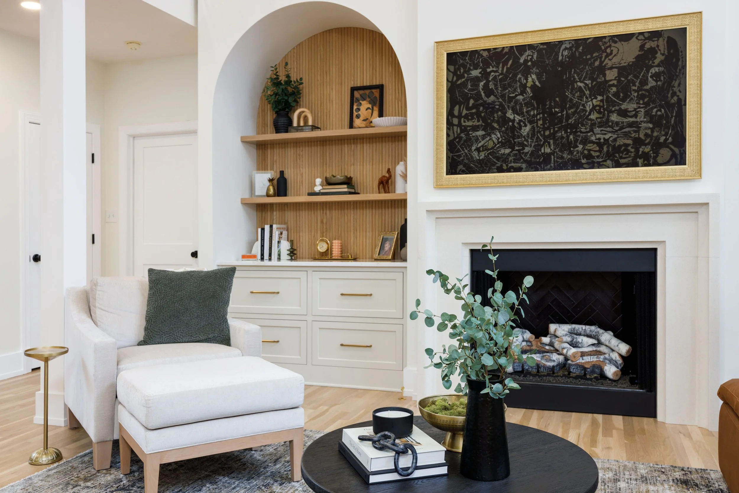 Arched built-ins with reeded panels