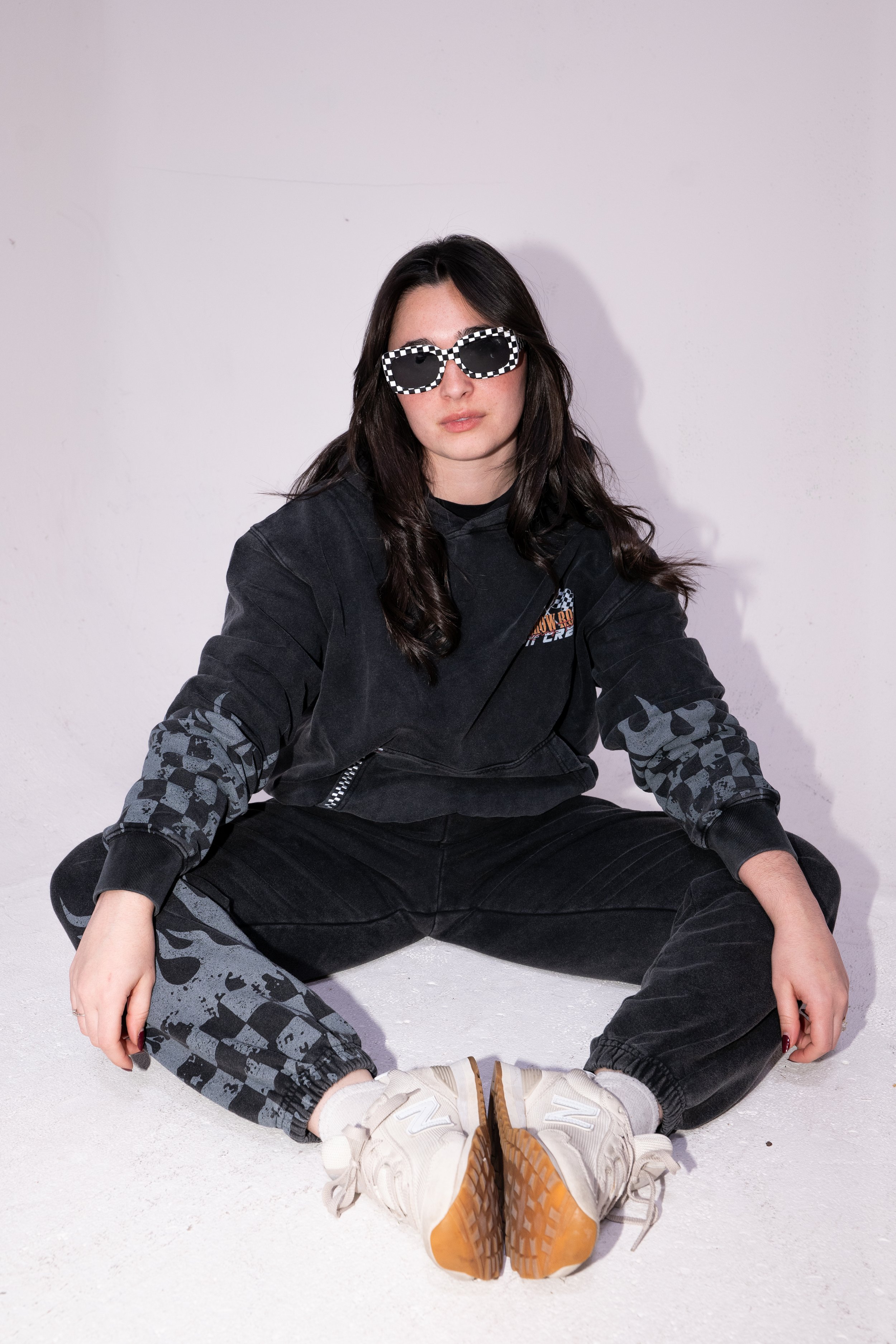 BG - Grey SS29.jpg
