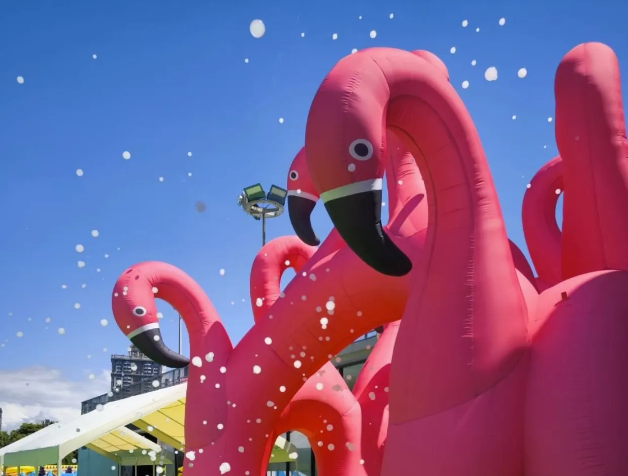 WaboWaboWaterAdventureParkflamingo-ezgif.com-crop.png