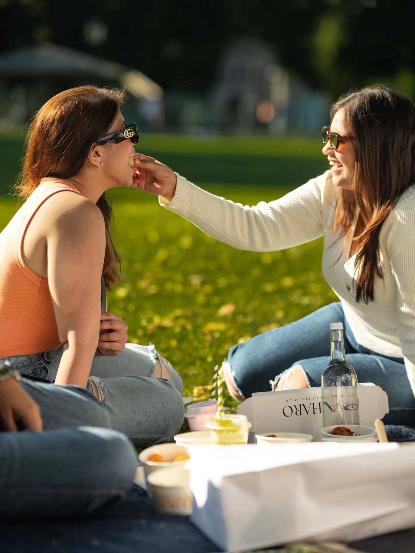 Our food is available for takeaway and perfect for enjoying in the park in this beautiful sunshine! Just pop in or give us a call, we open at 5pm today ☀️
