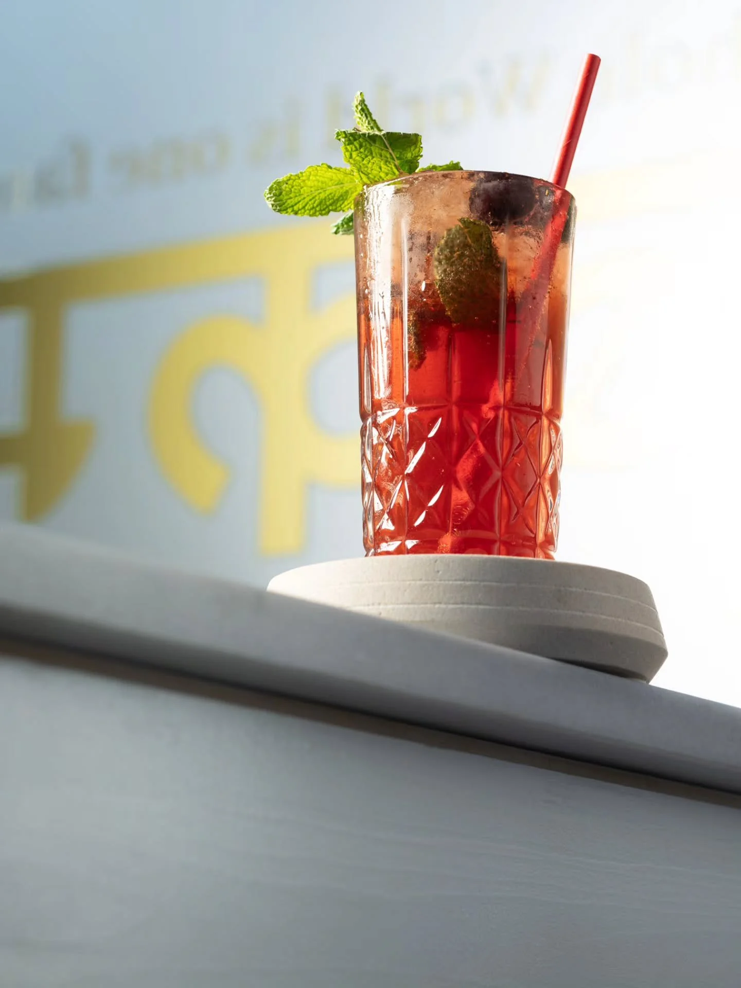 Booking in for the weekend? 😁 A reminder that this month, all of our cocktails and mocktails are 2-4-1, and here at Padharo we pride ourselves on the quality of the drinks we make! 

No pre-mixed packs, no cheap and nasty spirits, just high quality 