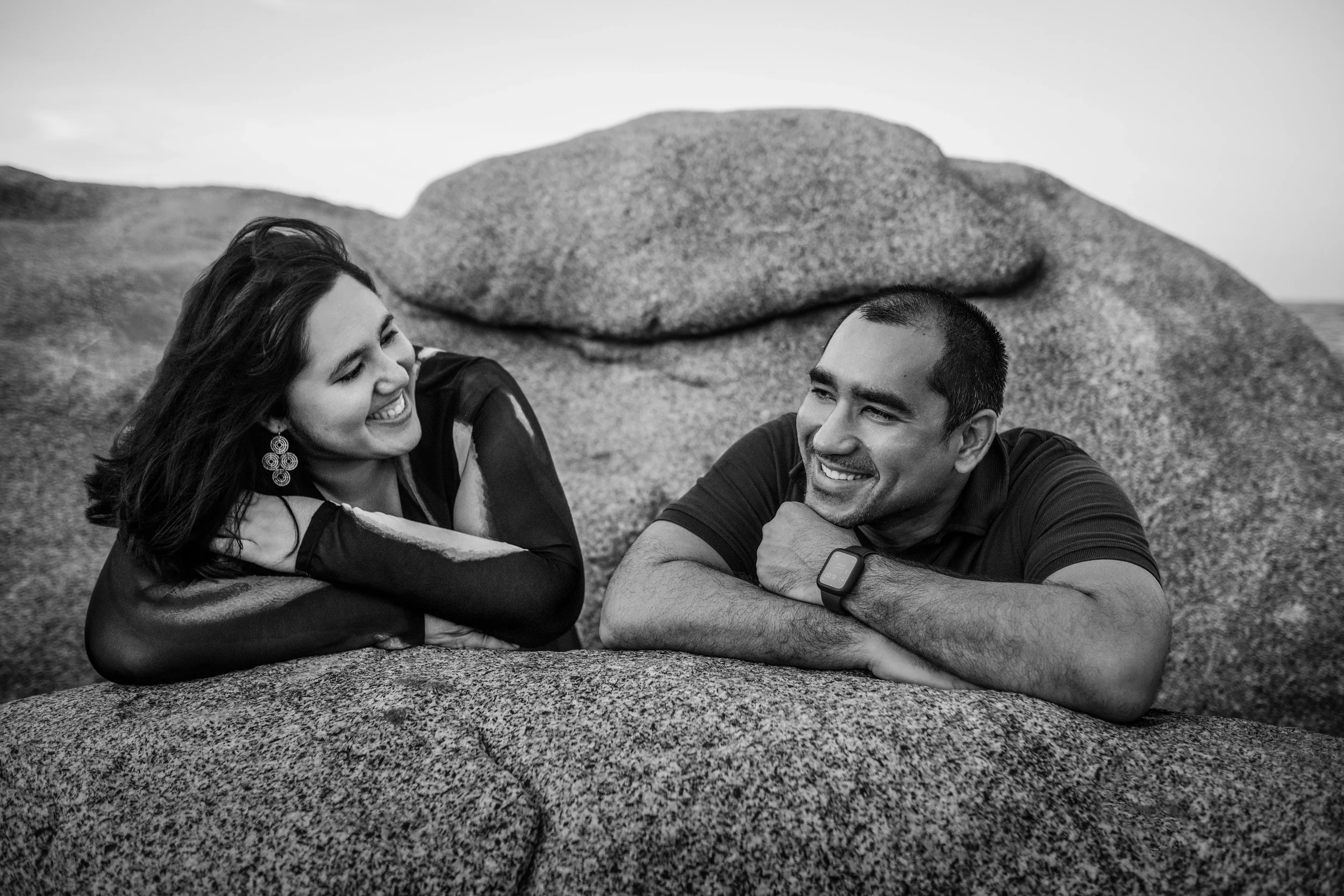 Family photography session on Palm Beach Aruba at sunset 2 — Aruiz Photography
