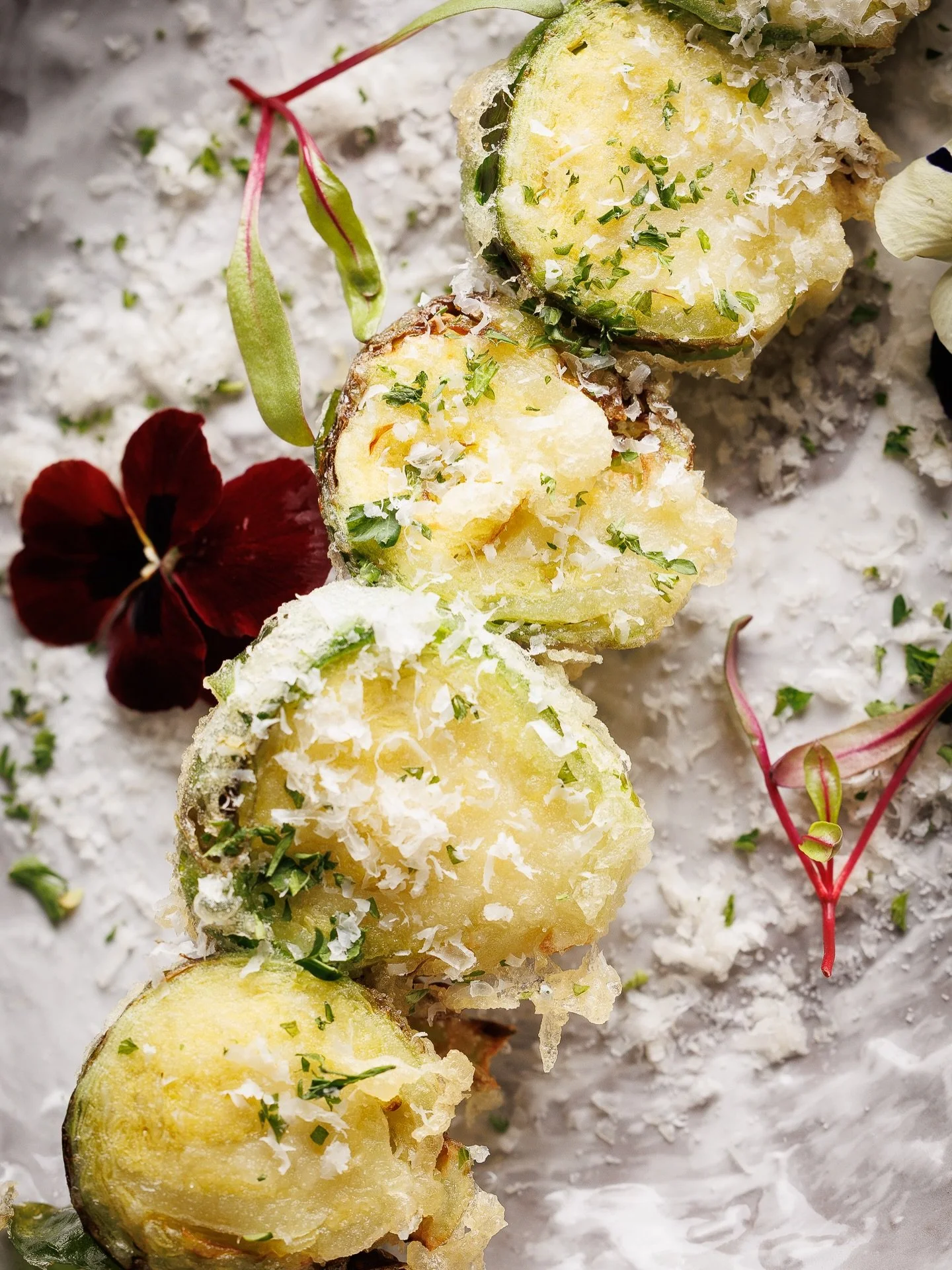 🌸 Spring Forward into New Flavors! 🌸
The days are getting longer, and the cravings are getting bolder. As we head into the new season, we&rsquo;re celebrating the art of the perfect bite at Tuskiyo Sushi.
Featured here is our Brussels Sprouts 
Cris