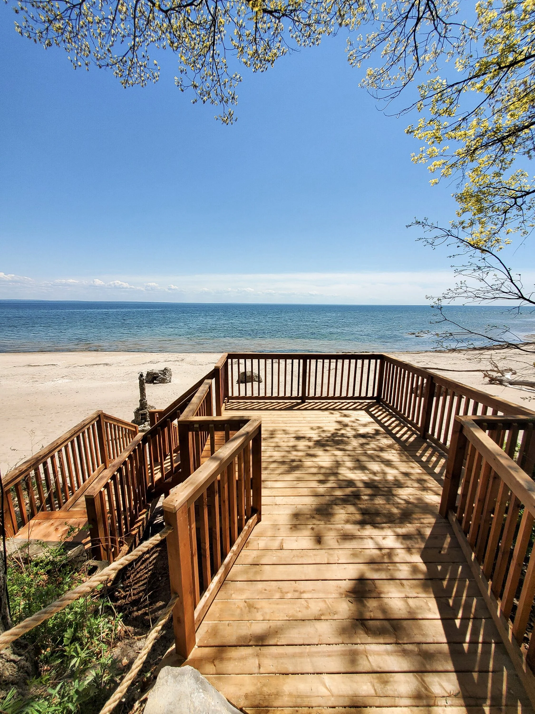 lakeside-overlook-wood-deck-lakeside-decks-rochester.jpg