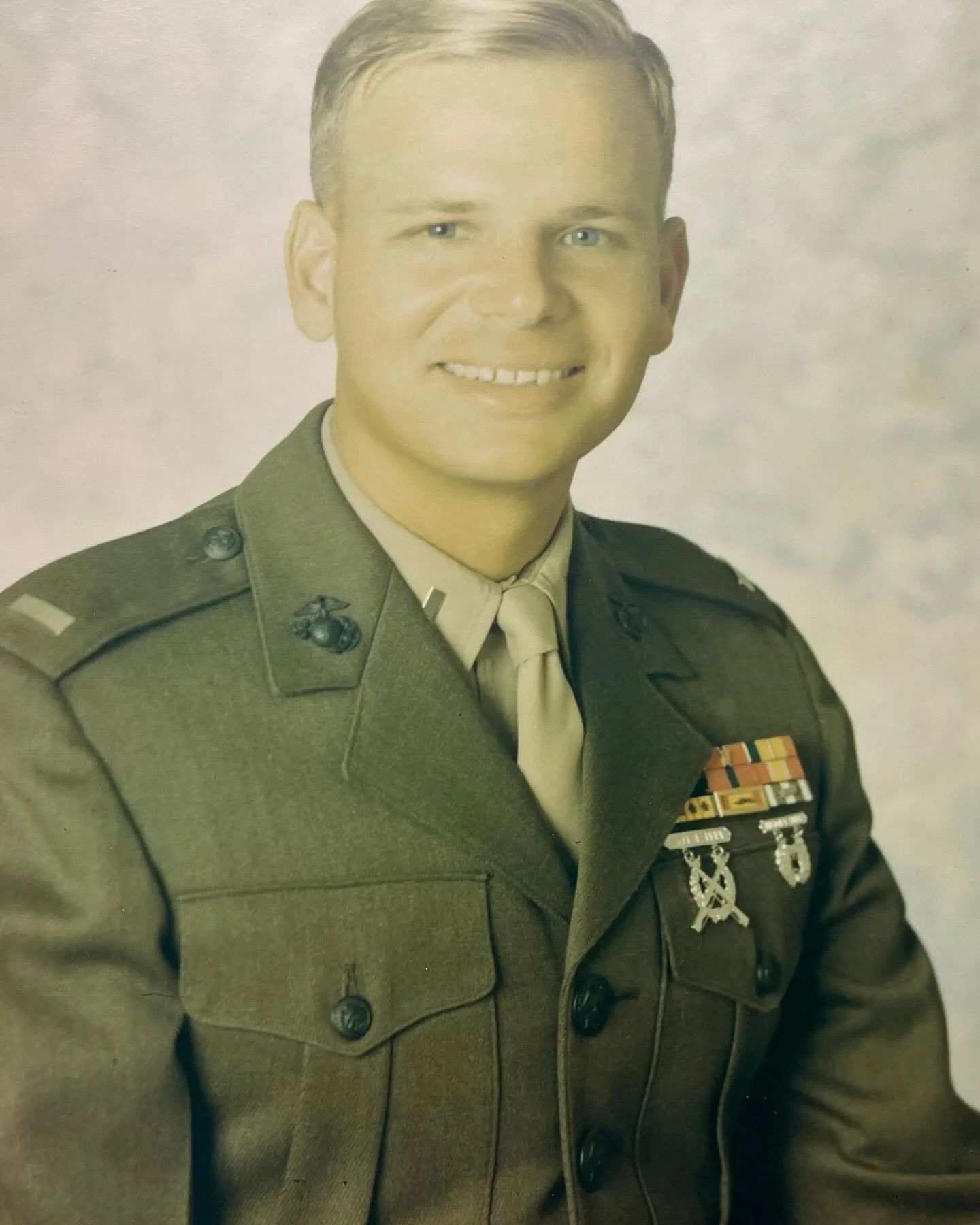 Today we remember our teammate Mike Hodgins, a Marine Infantry and Reconnaissance platoon commander in Vietnam. 

Mike is also the author of &ldquo;The Reluctant Warrior&rdquo; a must read for all Reconnaissance men and those that aspire to be.

Neve