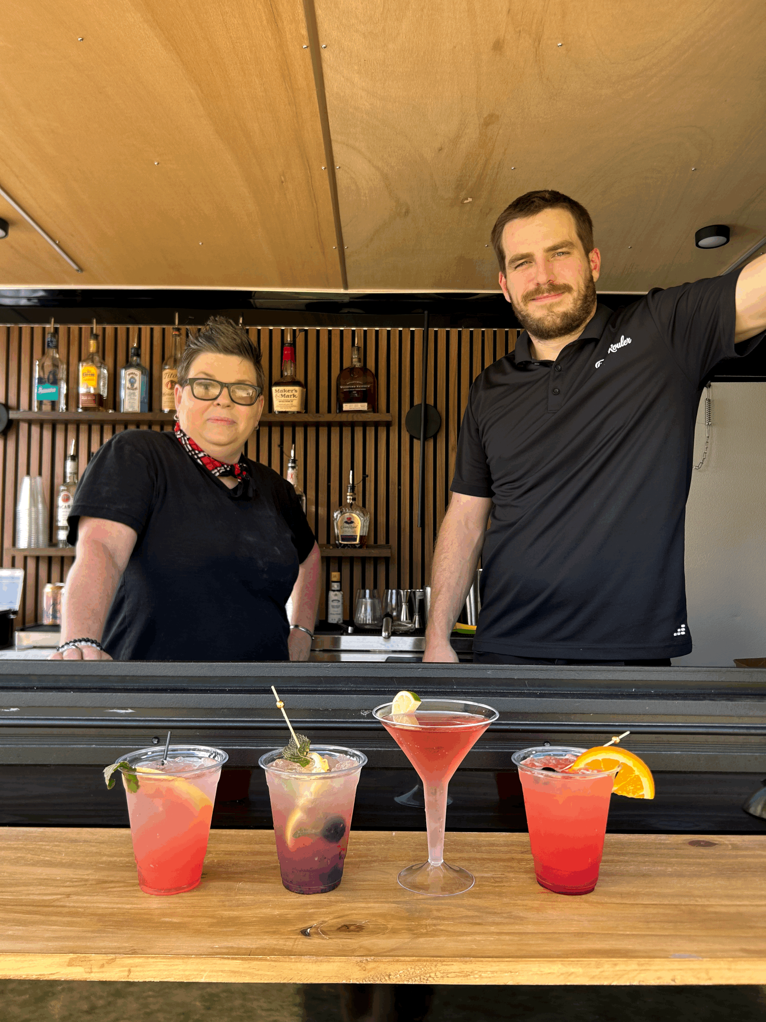 How to Nail the Bar at Your Next Corporate Event in Lafayette (Without Making It Awkward)