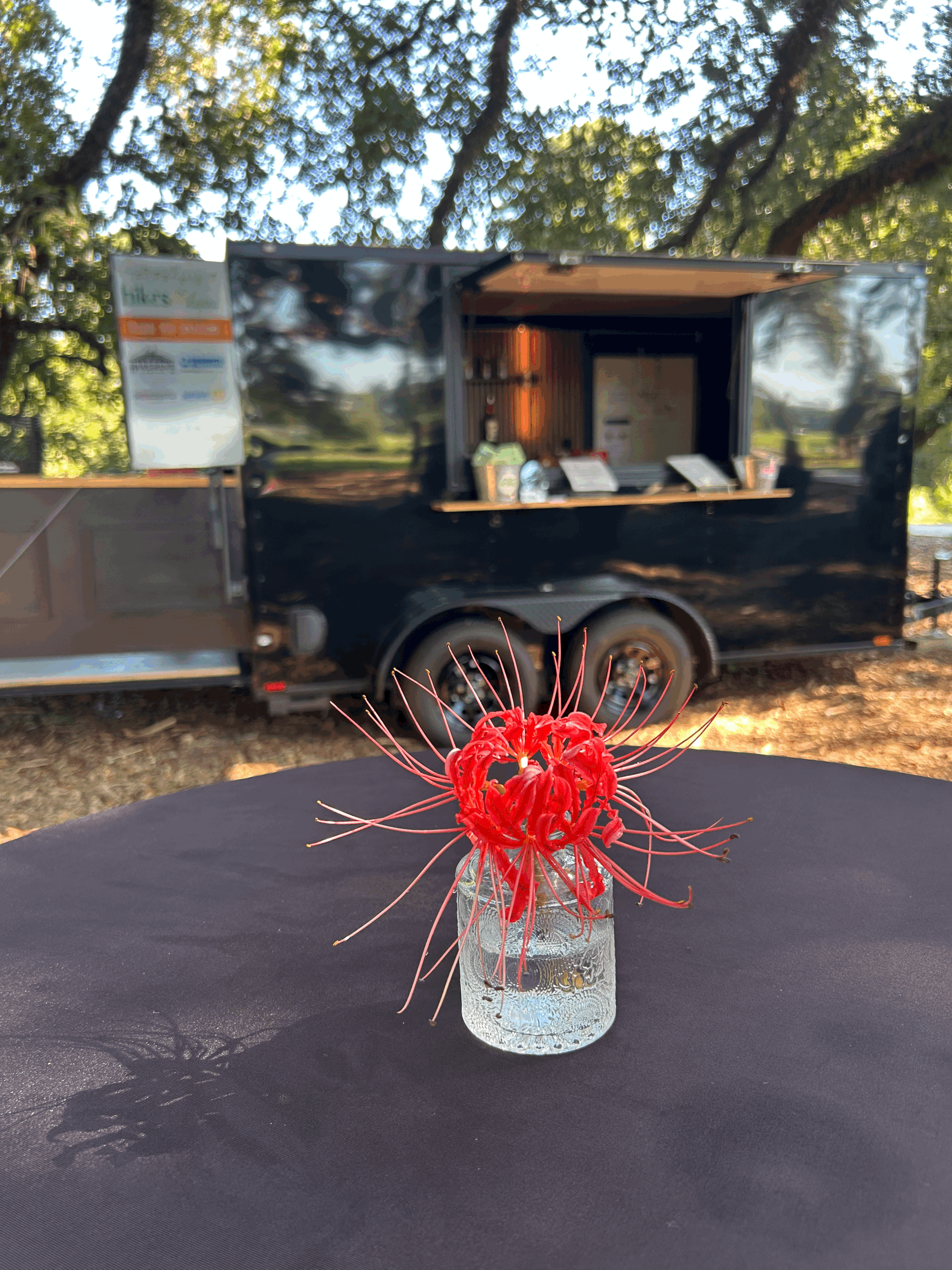 What Acadiana Wedding Venues Should Look for in a Bar Catering Partner (And Why It Matters More Than Couples Think)