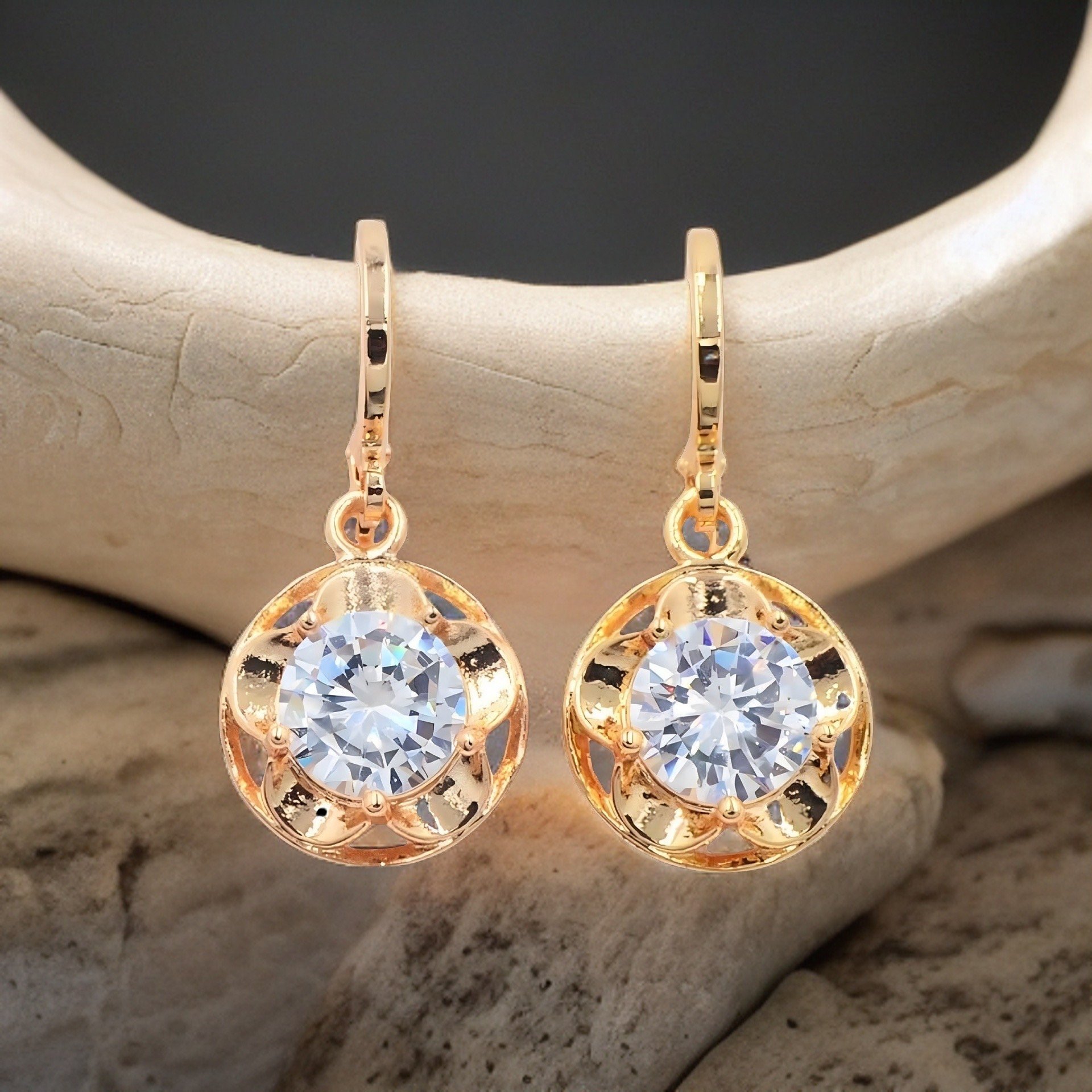 https://i.etsystatic.com/41433864/r/il/3d2373/5138607145/il_fullxfull.5138607145_o3ao.jpg