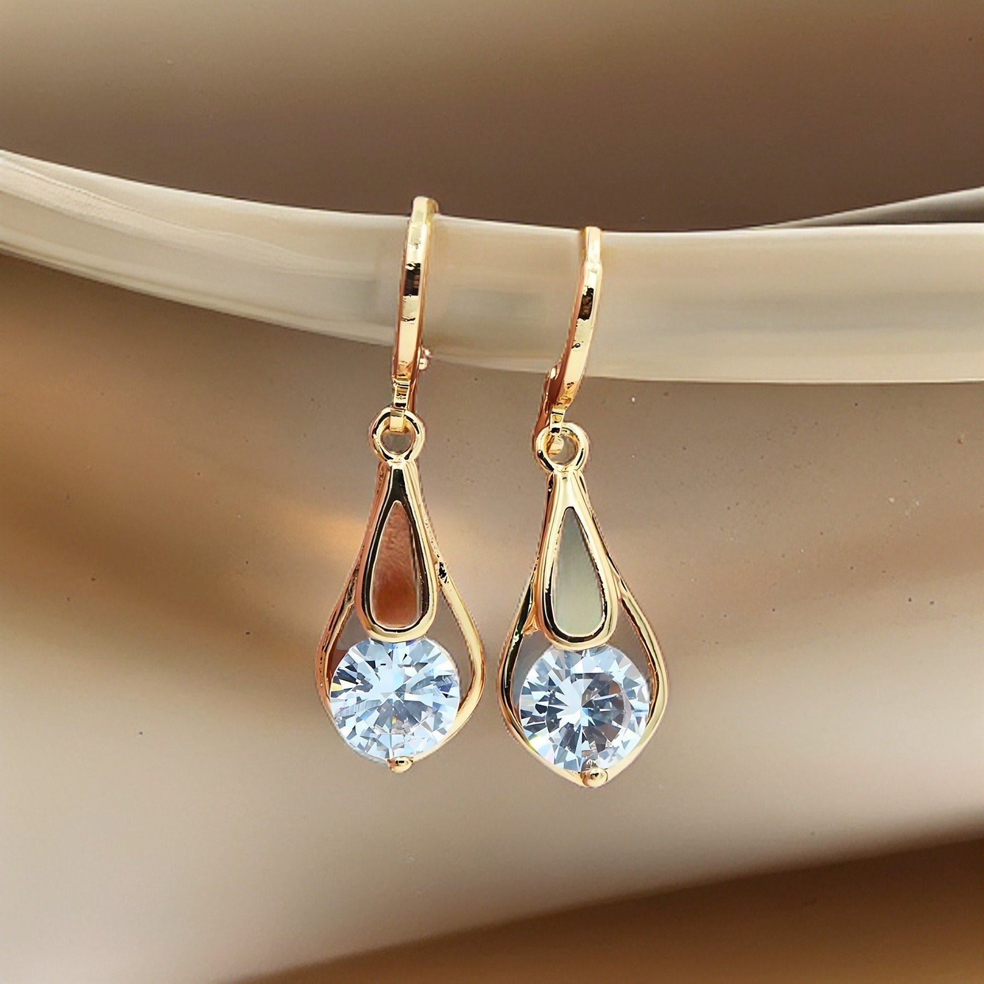 https://i.etsystatic.com/41433864/r/il/498dd2/5136448321/il_fullxfull.5136448321_6d6h.jpg