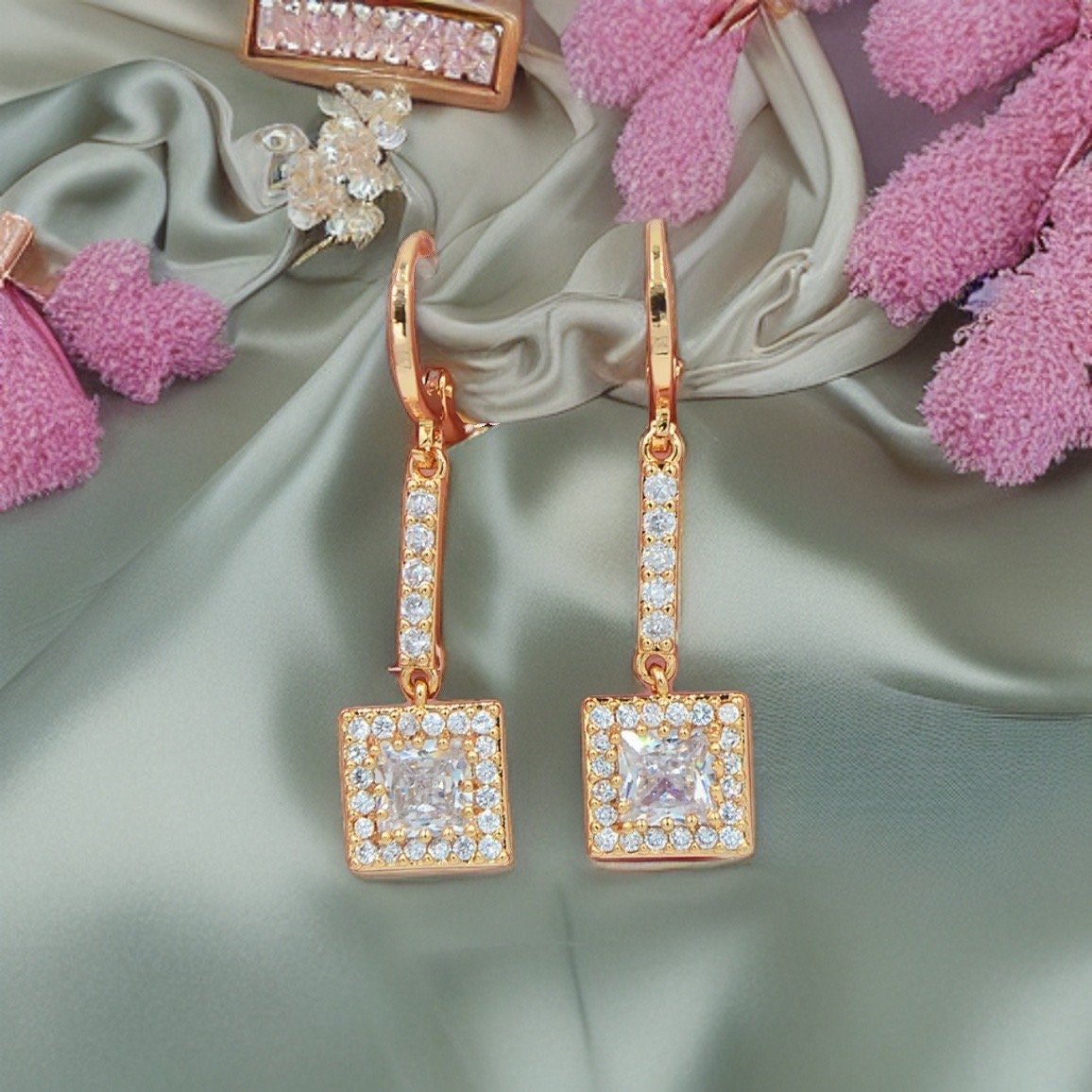 https://i.etsystatic.com/41433864/r/il/6566b9/5088262282/il_fullxfull.5088262282_dgey.jpg