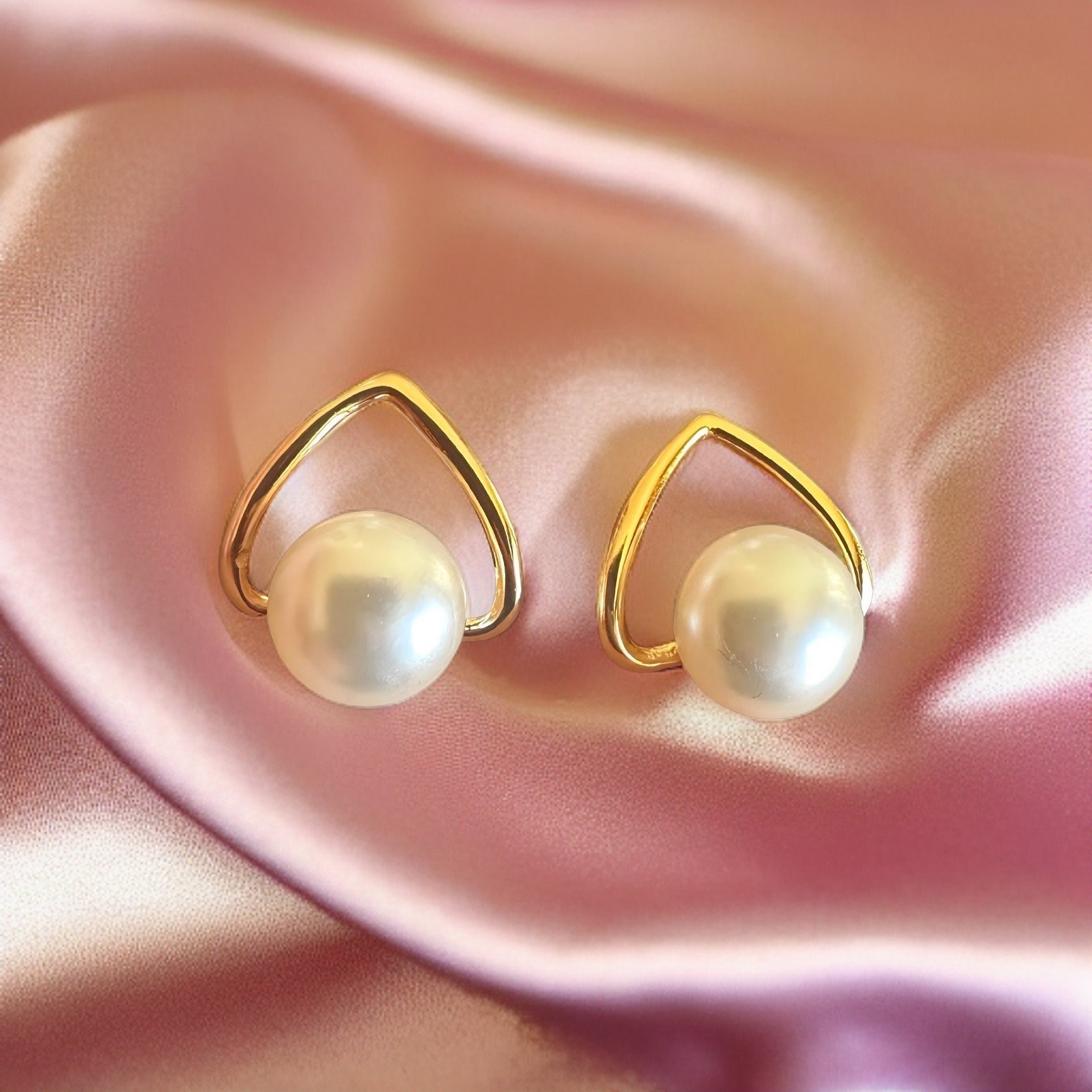 https://i.etsystatic.com/41433864/r/il/b969b3/5101056118/il_fullxfull.5101056118_it95.jpg