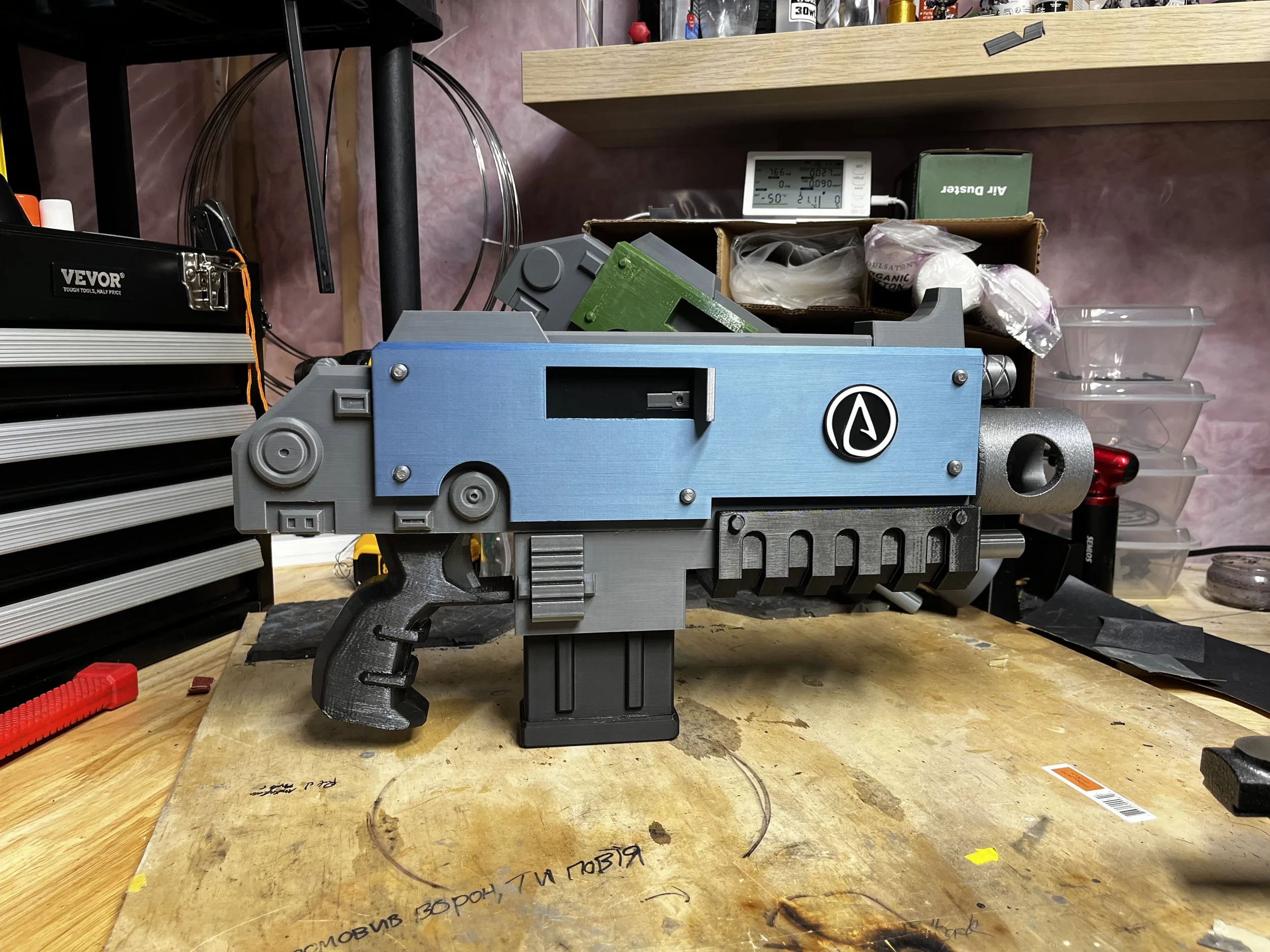 Godwyn Bolter scaled to bolt/ammo size, right side