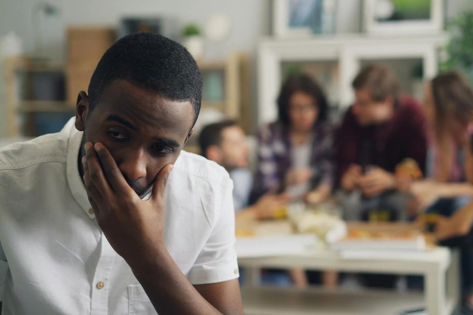 Social Anxiety: When Fear of Judgment Affects Daily Life