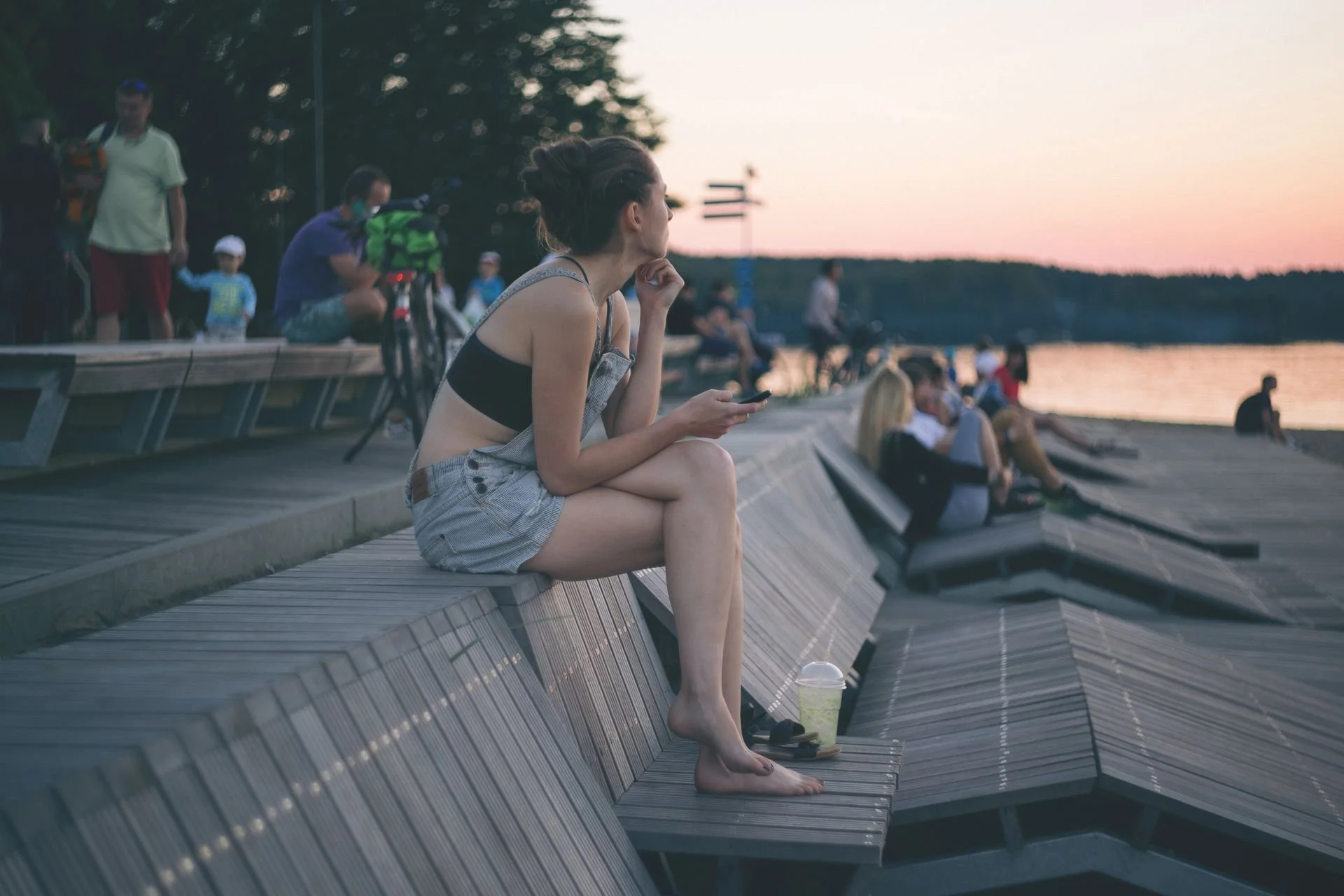 Body Image in Summer: Why You Feel More Exposed
