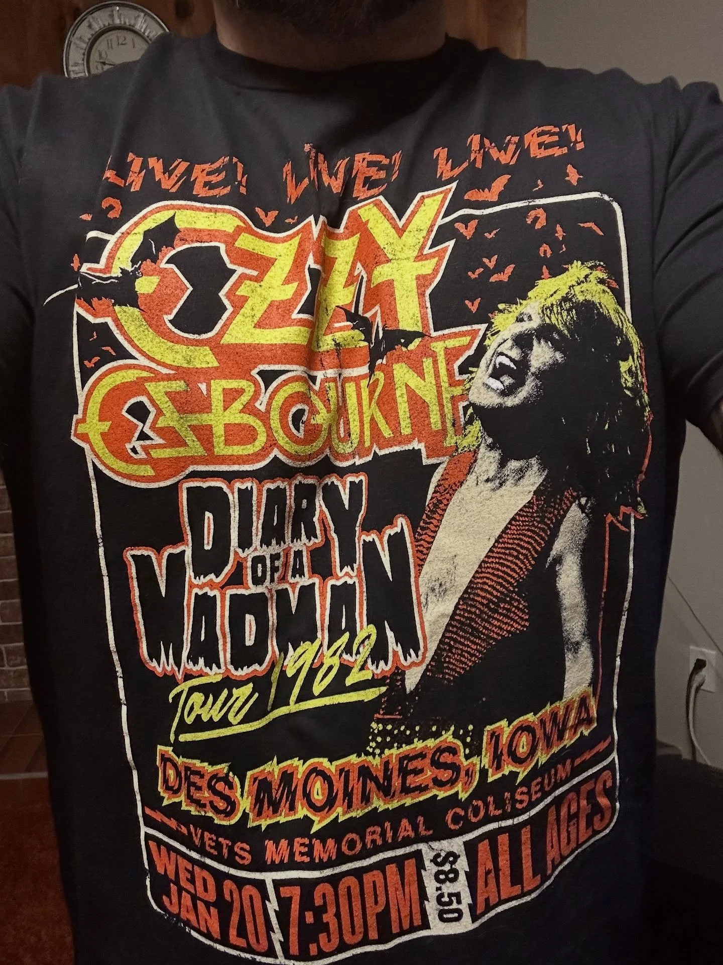 Just walking through the store today grabbing a few random things&hellip; then this beauty caught my eye. How could I say no to an Ozzy Diary of a Madman tour shirt? 😬

The fun part is that it was on this day back in 1981 that Diary of a Madman was 