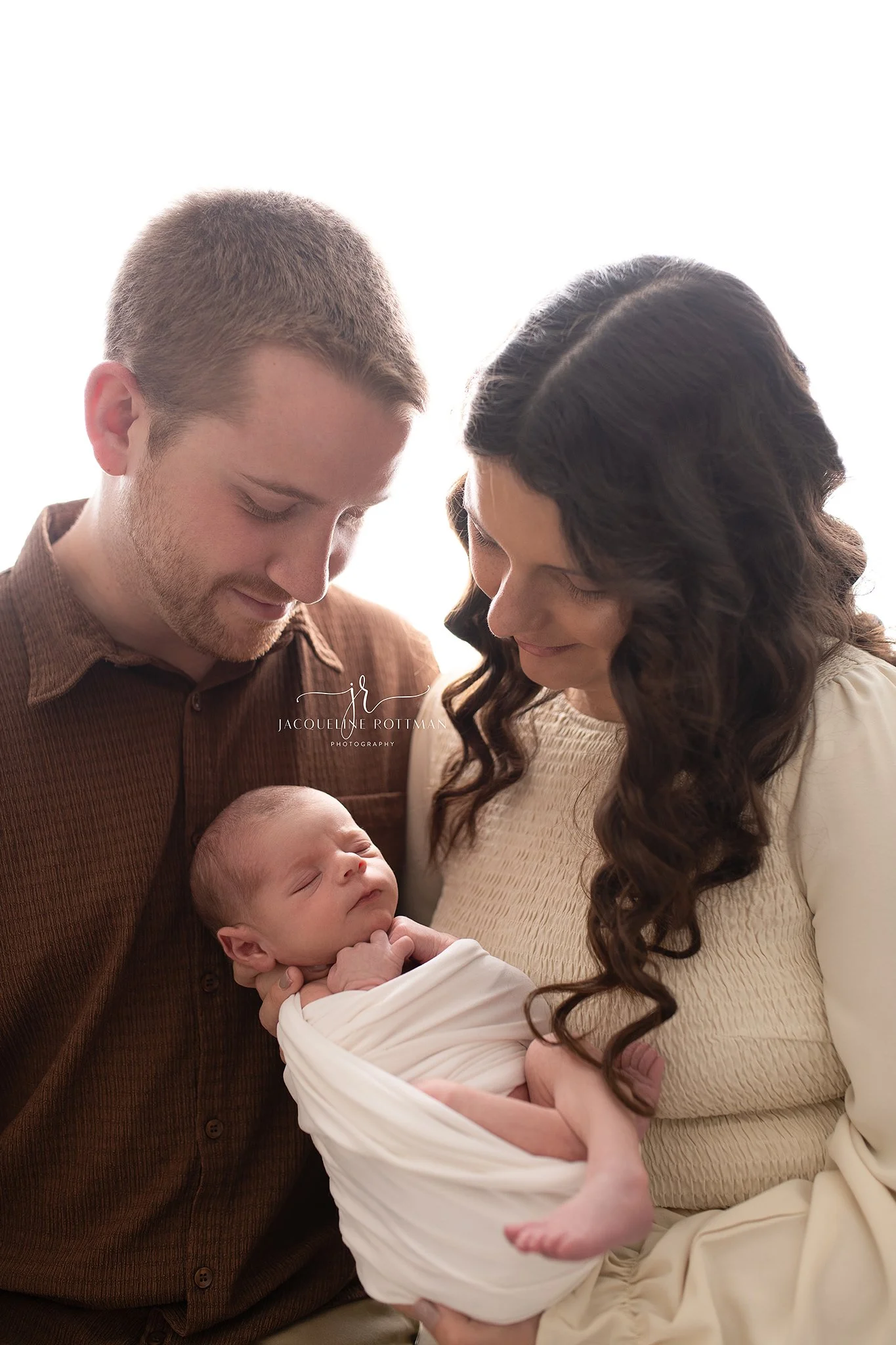 newborn-photographer-in-Lee's-Summit.jpg