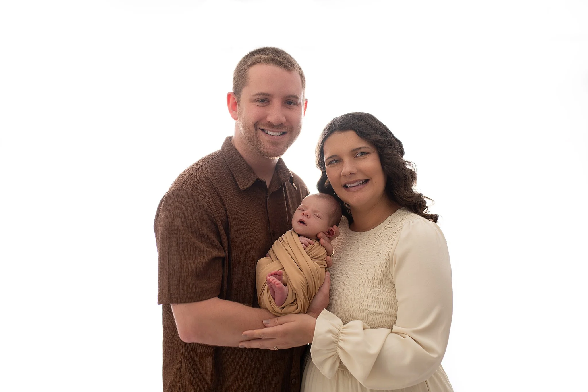 lees-summit-newborn-photographer-family-with-newborn-photo-session