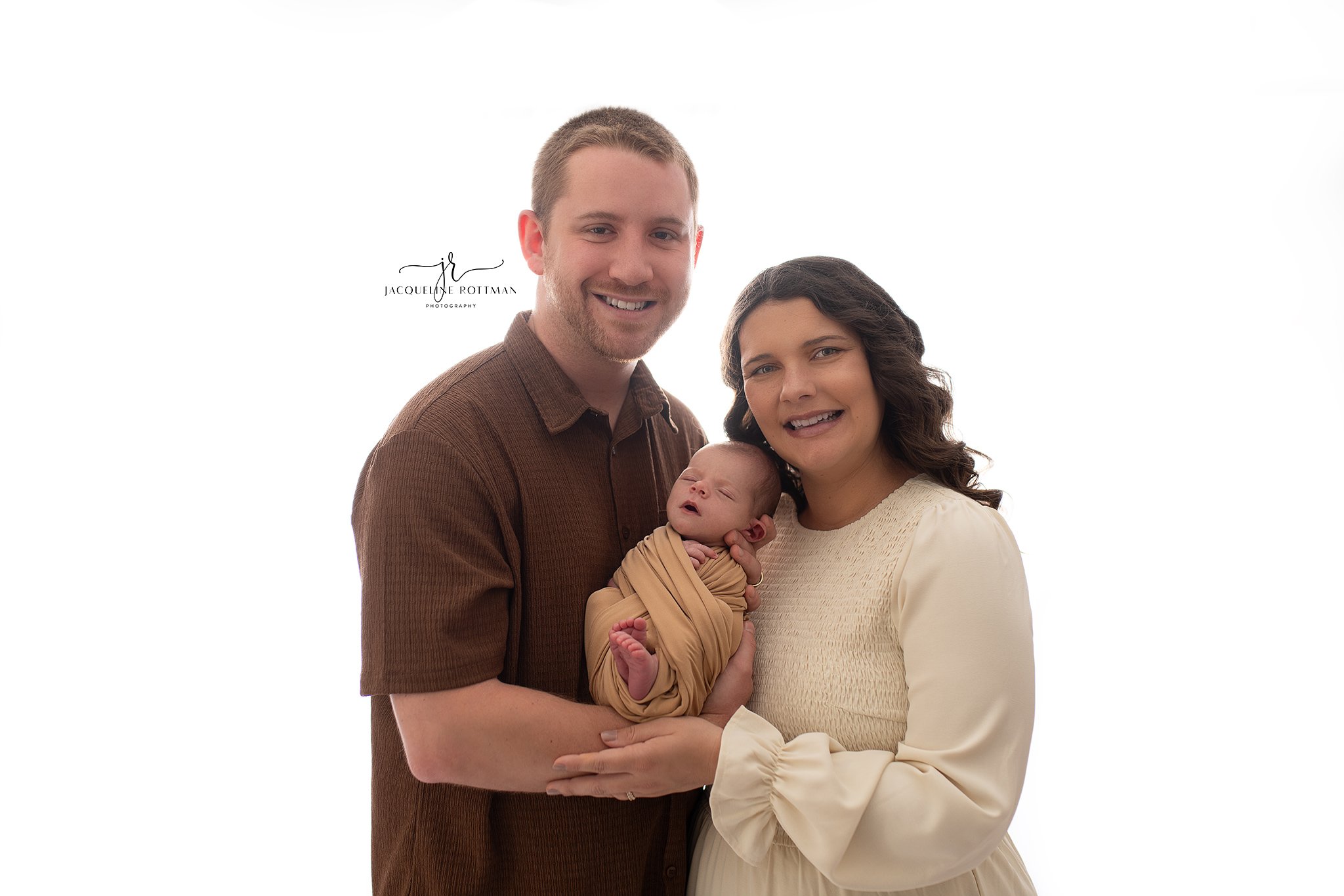 newborn-photographer-in-kansas-city.jpg