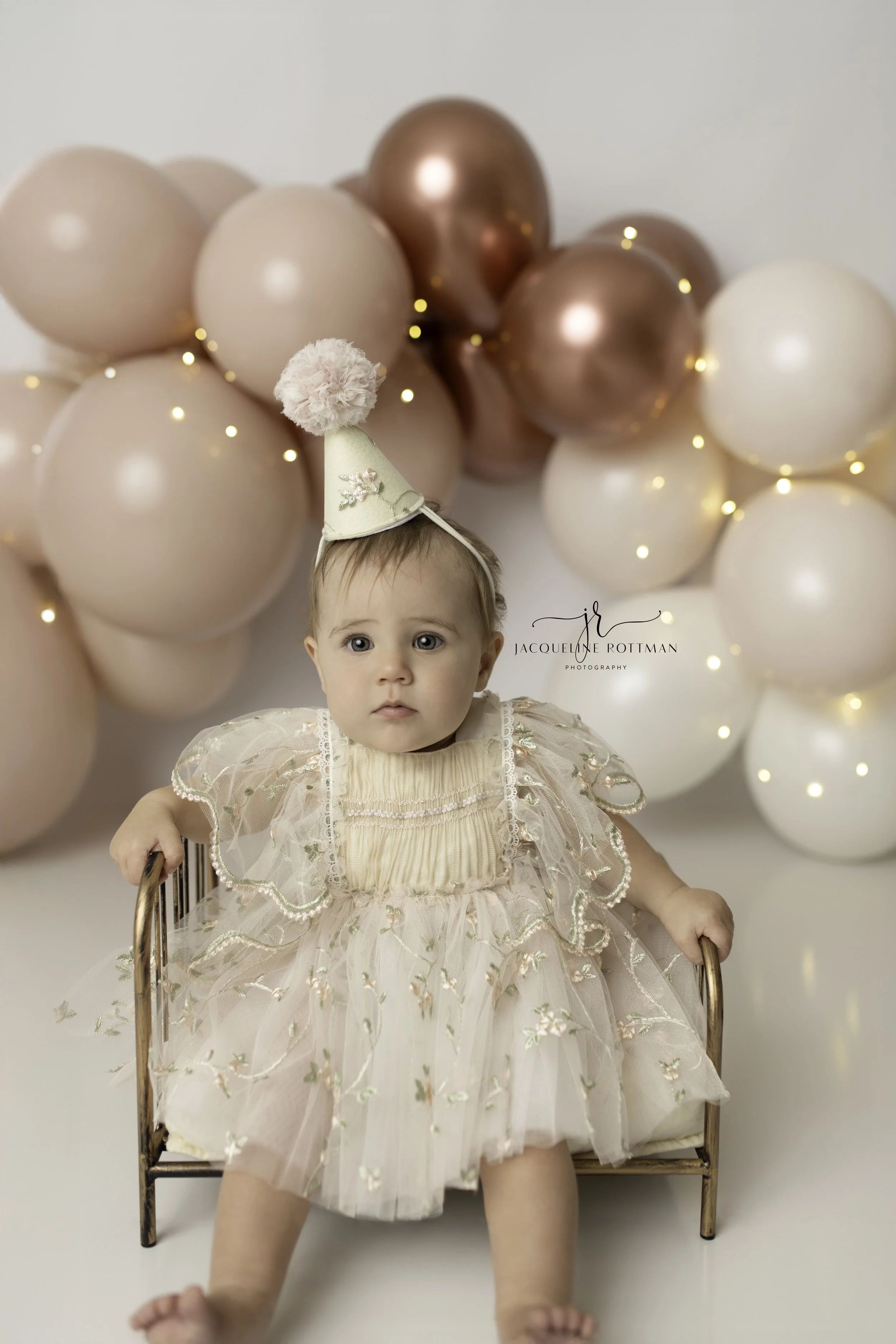 cake-smash-photographer-in-moline-illinois-quad-cities