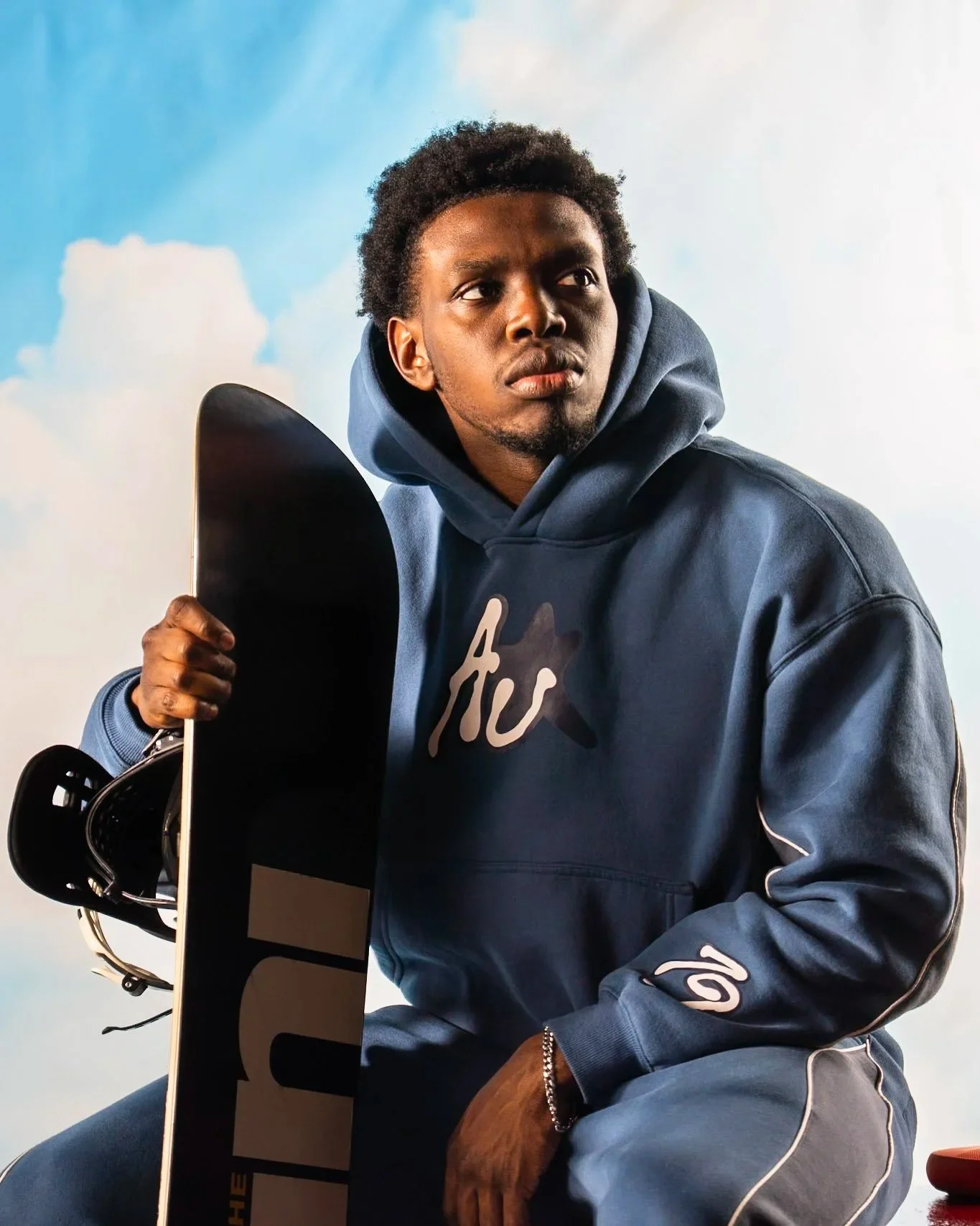 _J230600.jpg