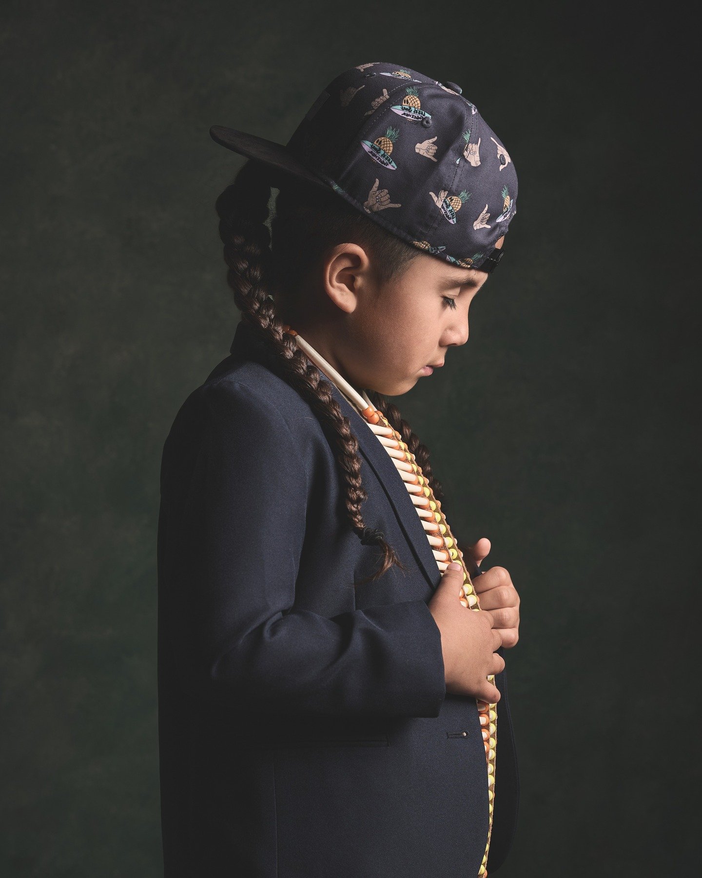 Nekuess - Mon fils - My son #indigenousart #indigenous #indigenousphotographer #everychildmatters #artist #strongpeople #premieresnations #firstnations #innu #wendat