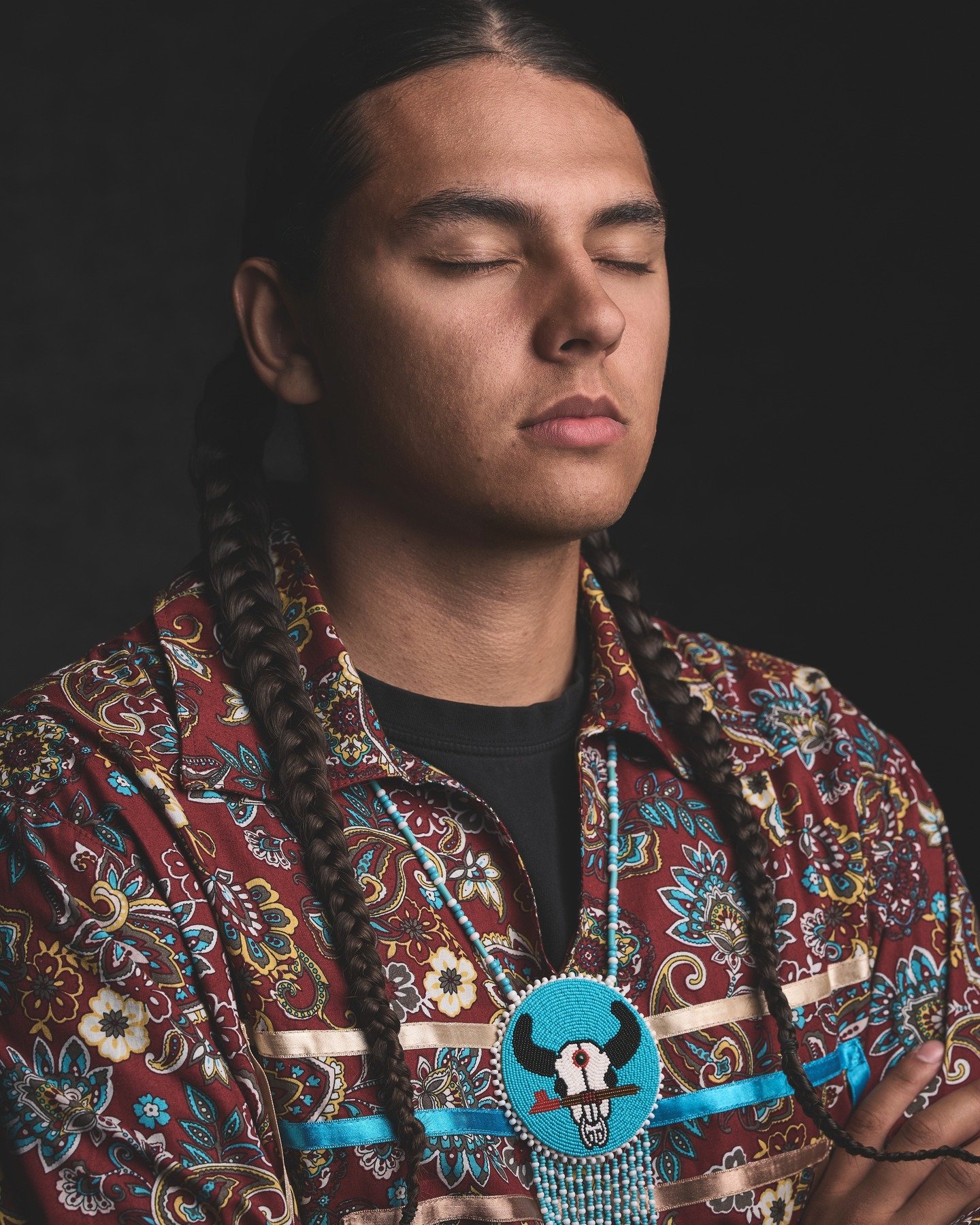 Napess Wendat/Atikamekw #indigenous indigenousphotographer #atikamekw #wendat #indigenousman #premieresnations #firstnations #autochtones 

Model @shayne_60