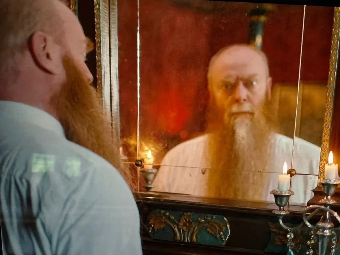 We did a whole sequence of Fergus getting ready for the wedding to open that episode. Go figure, they didn't use it...