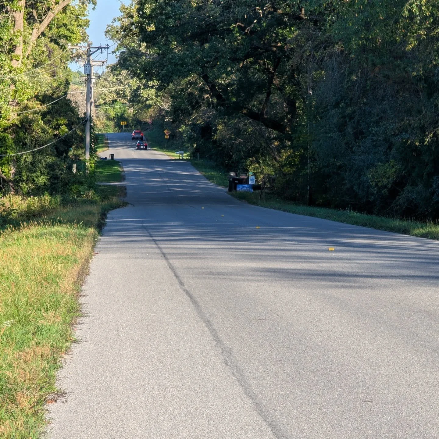 The stretch of Haight Farm Road between Highway 14 and Highway MM is looking great after a recent chip seal!

#FitchburgWI