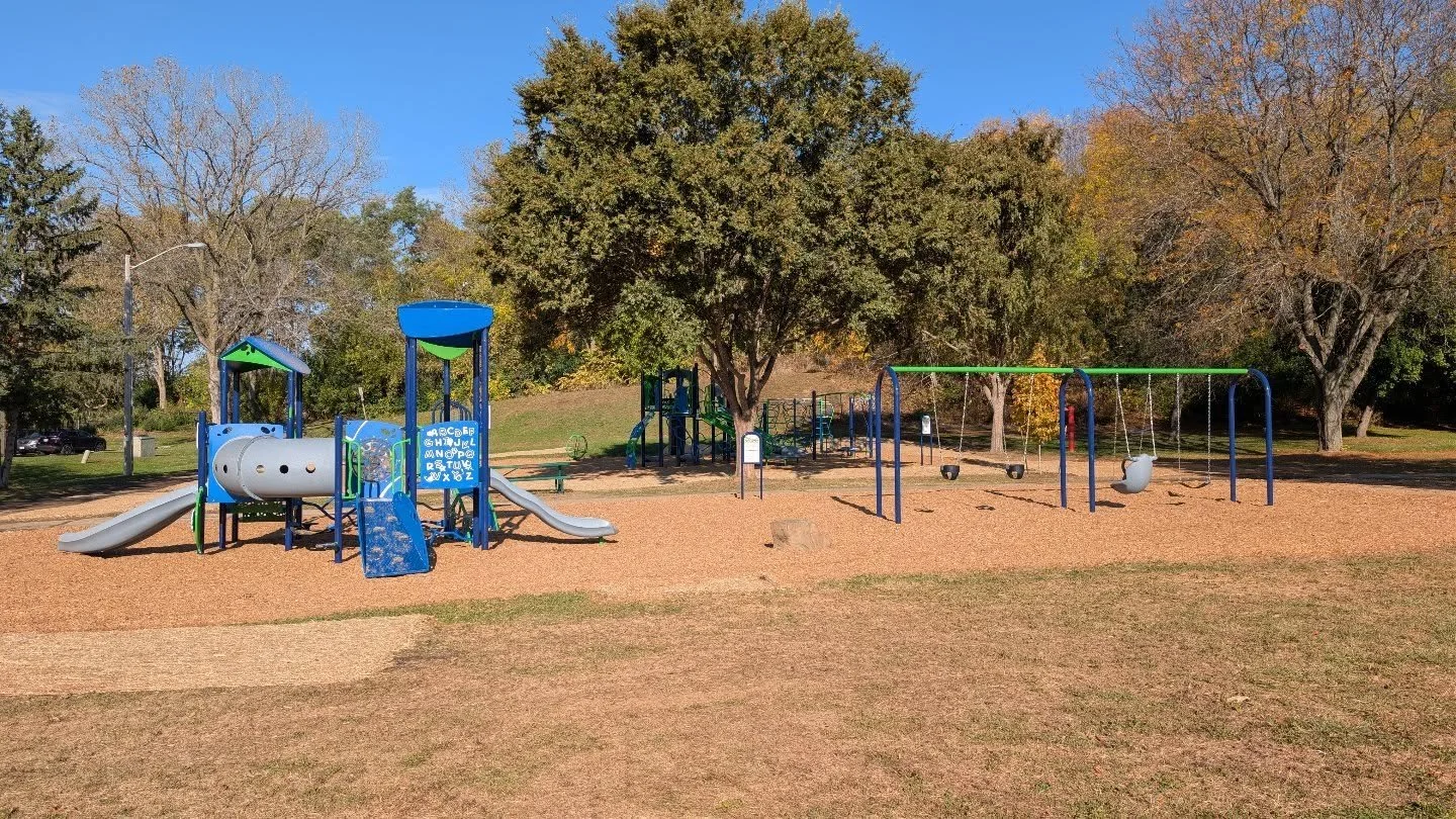 🛝 Ready for play 🛝
No tricks, just a treat: The new Southdale Park playground equipment is open for business! And it looks like we'll have a few nice days to enjoy it yet this fall.
#FitchburgWI