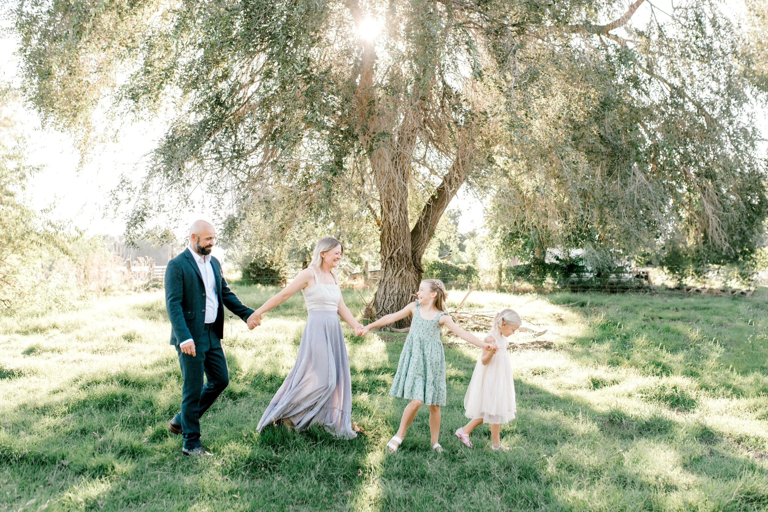 Olsonfamily2025-30.jpg