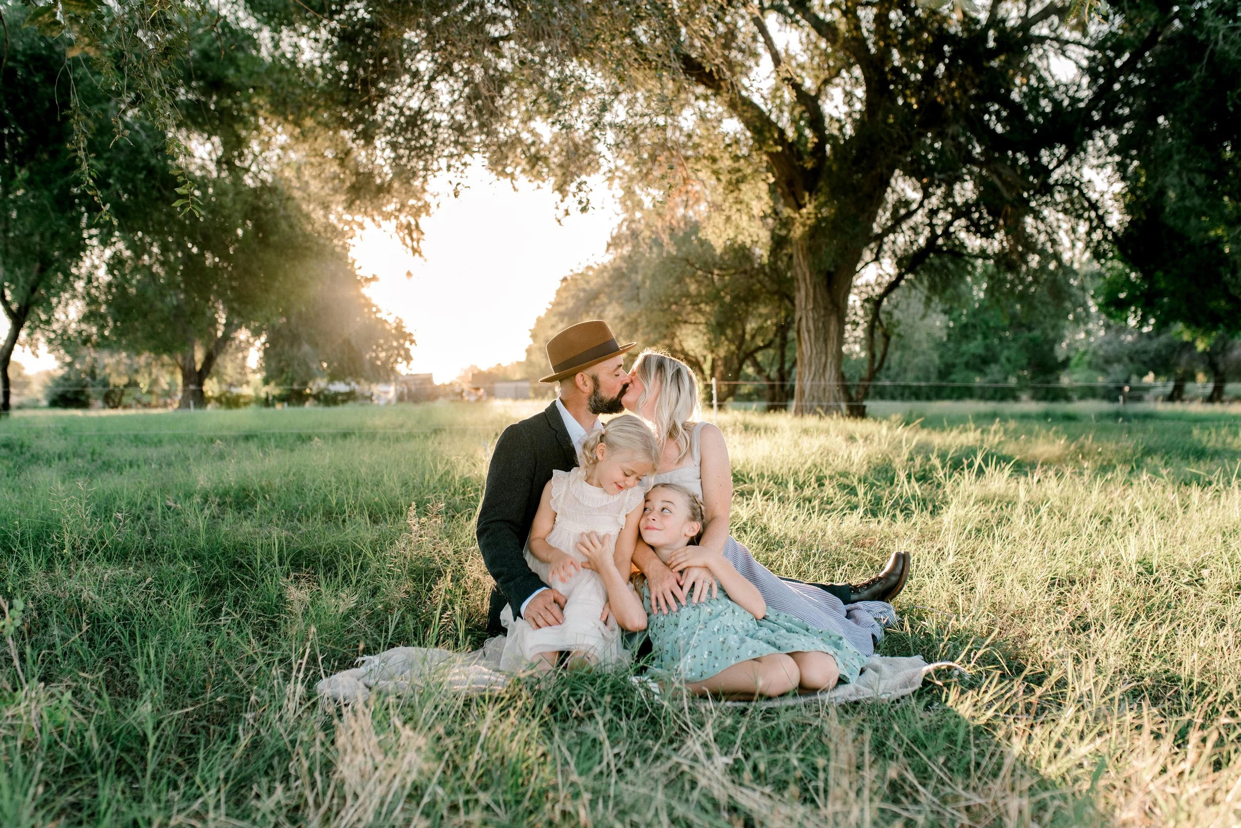 Olsonfamily2025-85.jpg