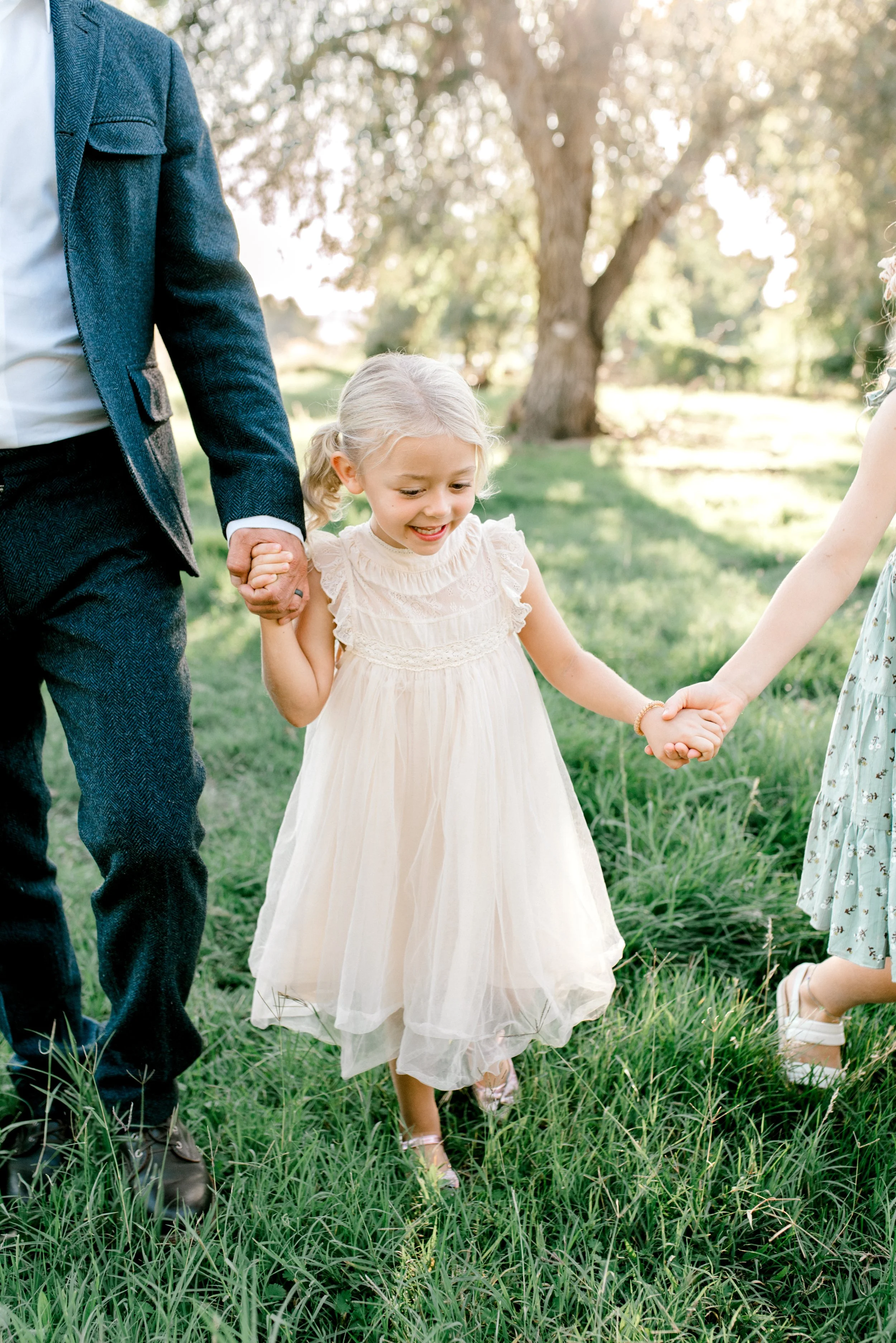 Olsonfamily2025-28.jpg