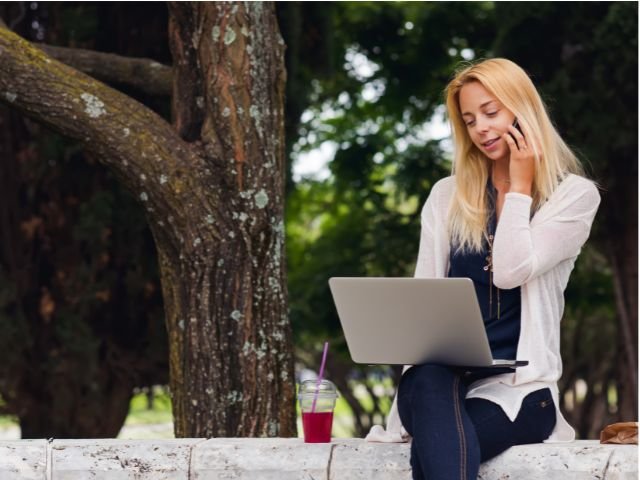 woman multitasking - The one thing method avoiding multitasking distractions focus.