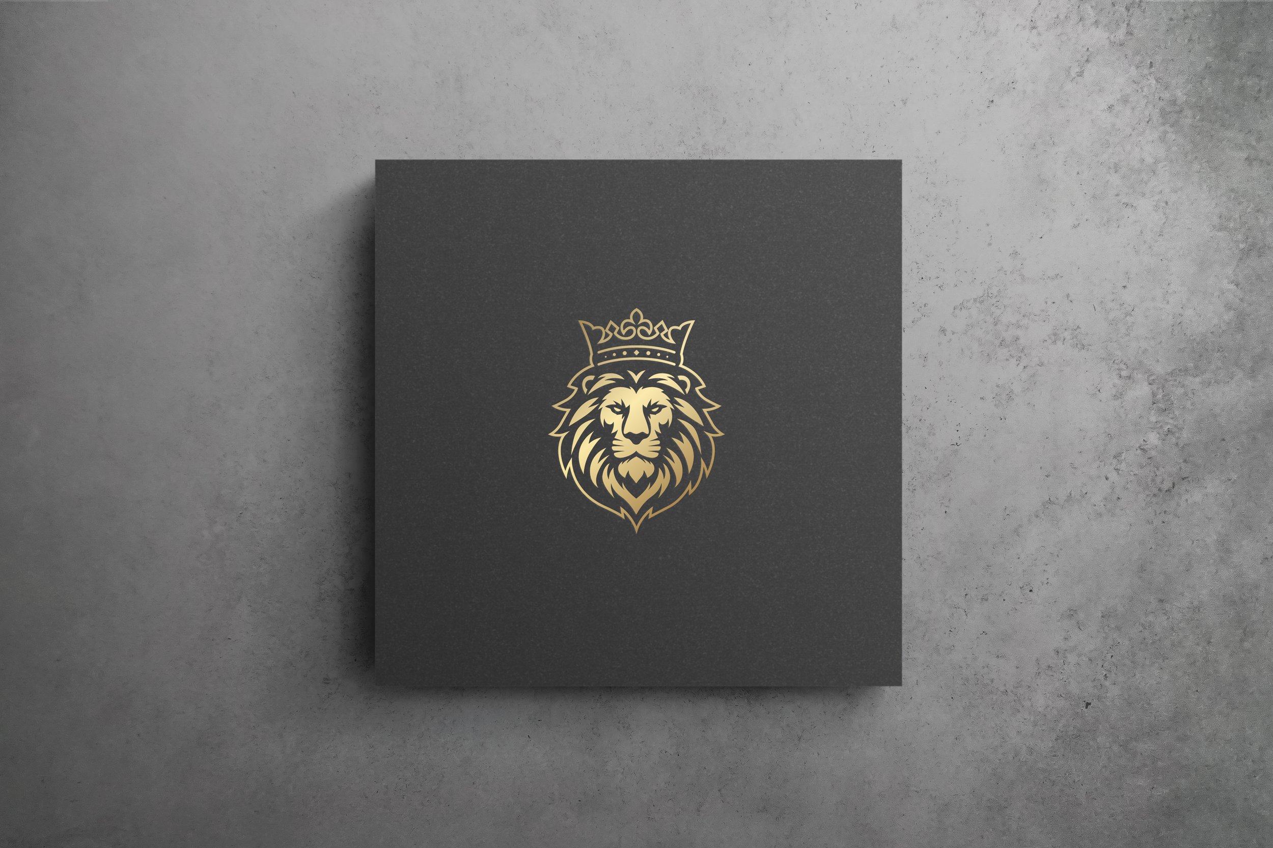 Royal Triathlon Logo_A10 Mockup 1.jpg